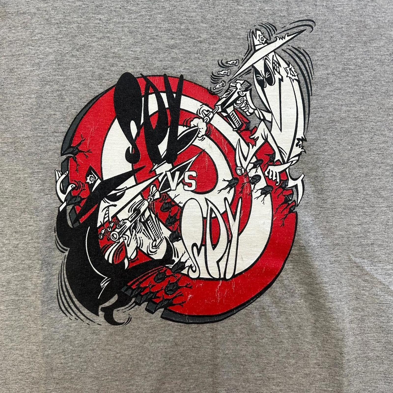 Vintage Vintage 1997 Spy vs Spy MAD Comic Tee Size US XL / EU 56 / 4 - 2 Thumbnail
