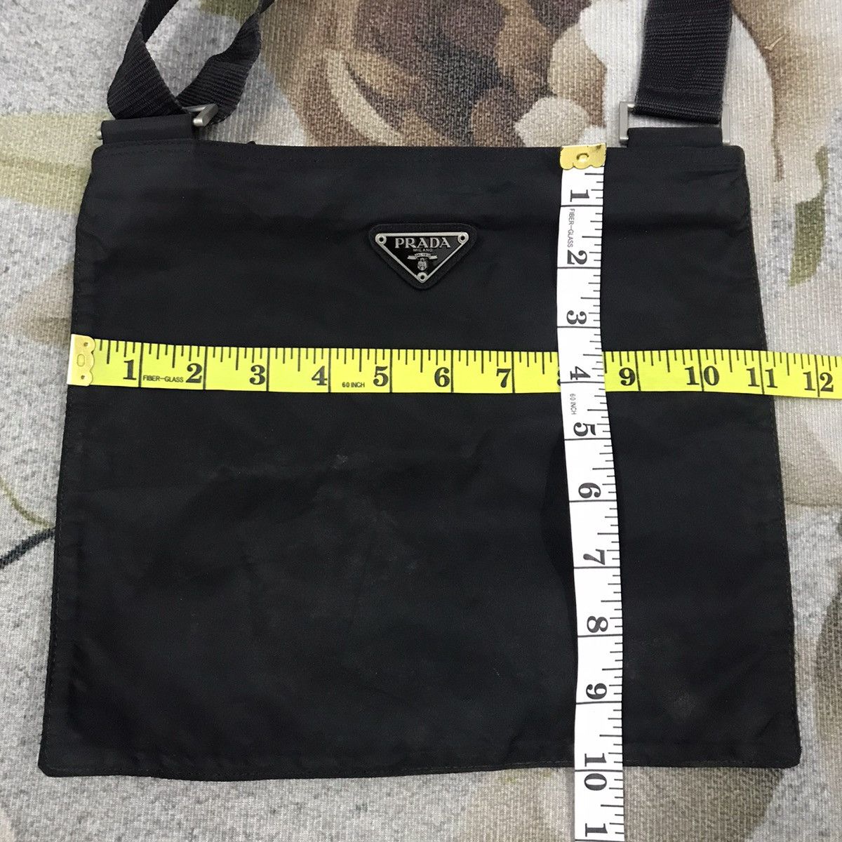 Prada 💥BINDING OFFER💥 Vintage Prada nylon crossbody sling bag Size ONE SIZE - 14 Thumbnail