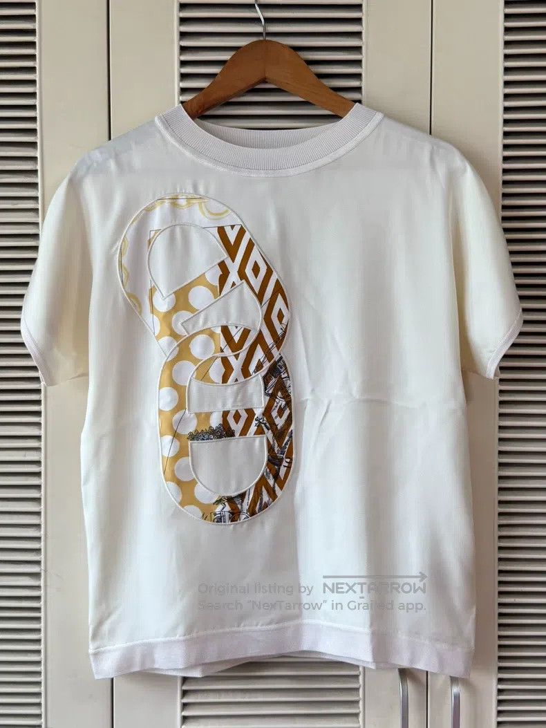 Hermes Hermes silk short sleeve T-shirt, cream white with gold pr Size XS / US 0-2 / IT 36-38 - 1 Thumbnail