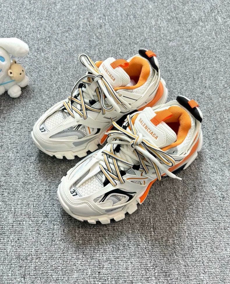 Balenciaga Balenciaga White Orange Track Low-Top Casual Dad Shoes 2502 Size US 5 / EU 37 - 2 Thumbnail