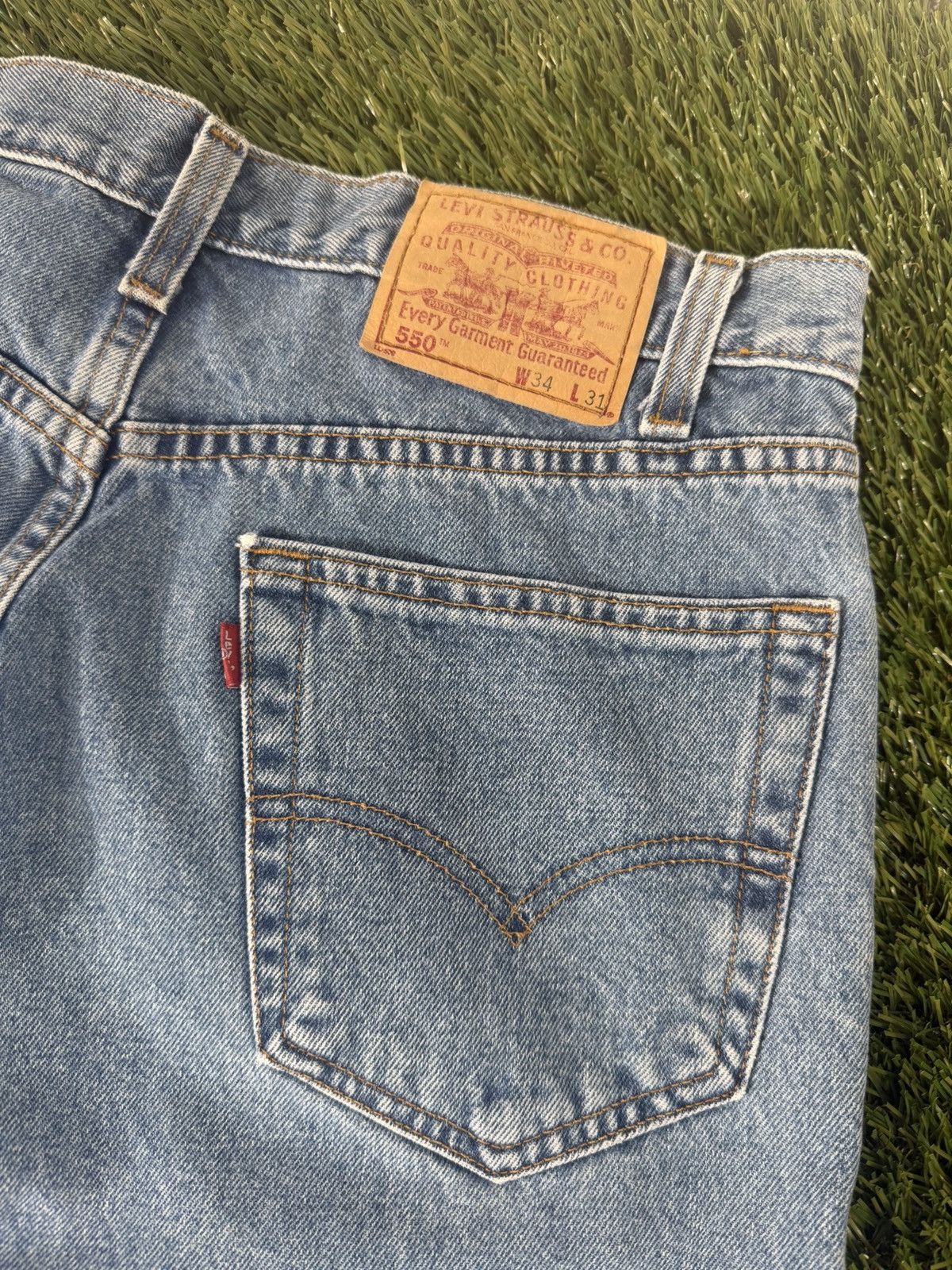 Levi's Levi’s 550 Relaxed Fit Jeans Size: W34 x L31 (US Men’s 34) Size US 34 / EU 50 - 6 Thumbnail