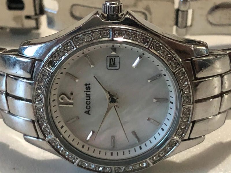 Designer Accurist Ladies' Bracelet Watch Size ONE SIZE - 3 Thumbnail