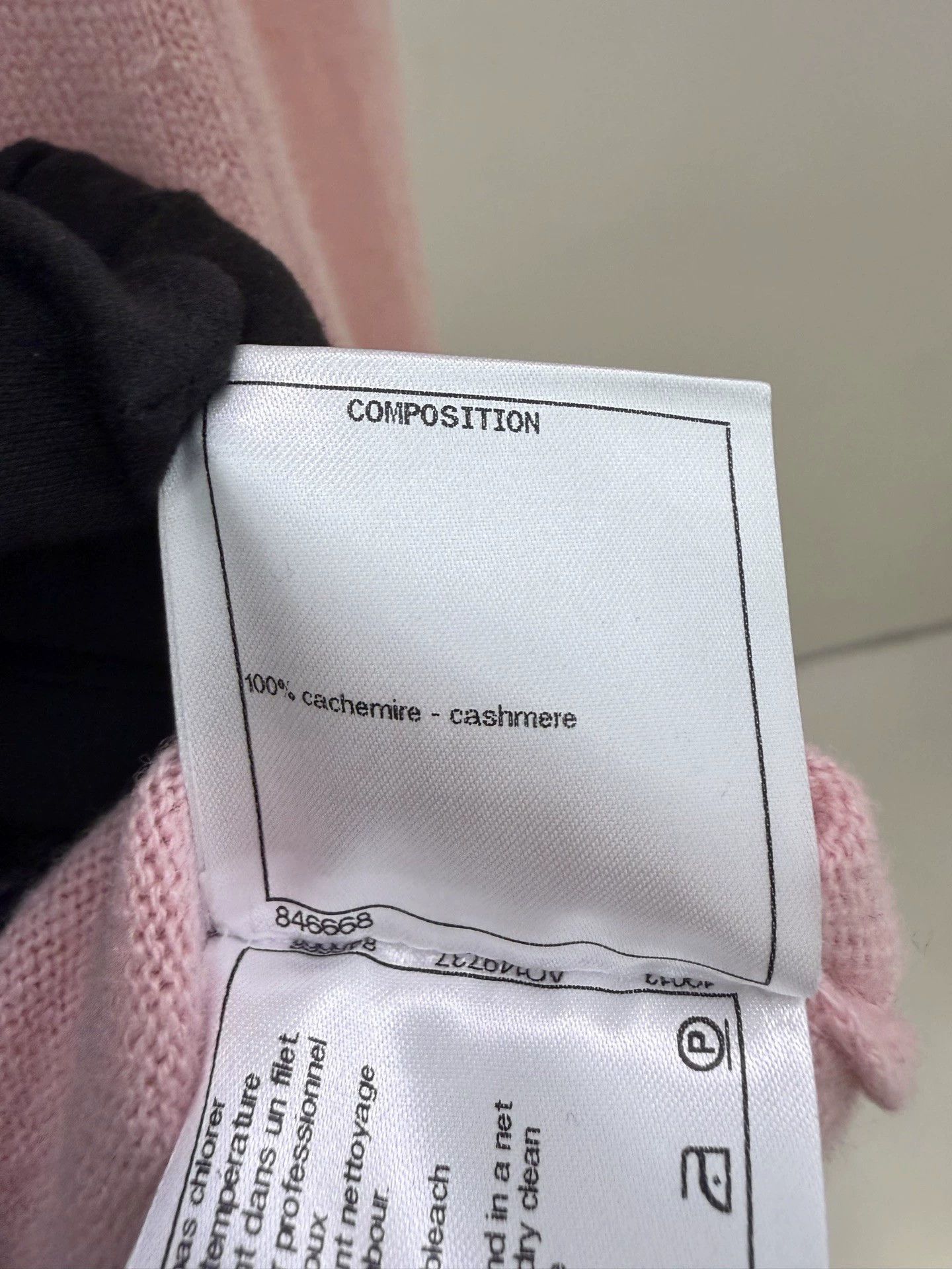 Chanel Chanel Pink Short 38 Jacket (Pilling) Size S / US 4 / IT 40 - 4 Thumbnail