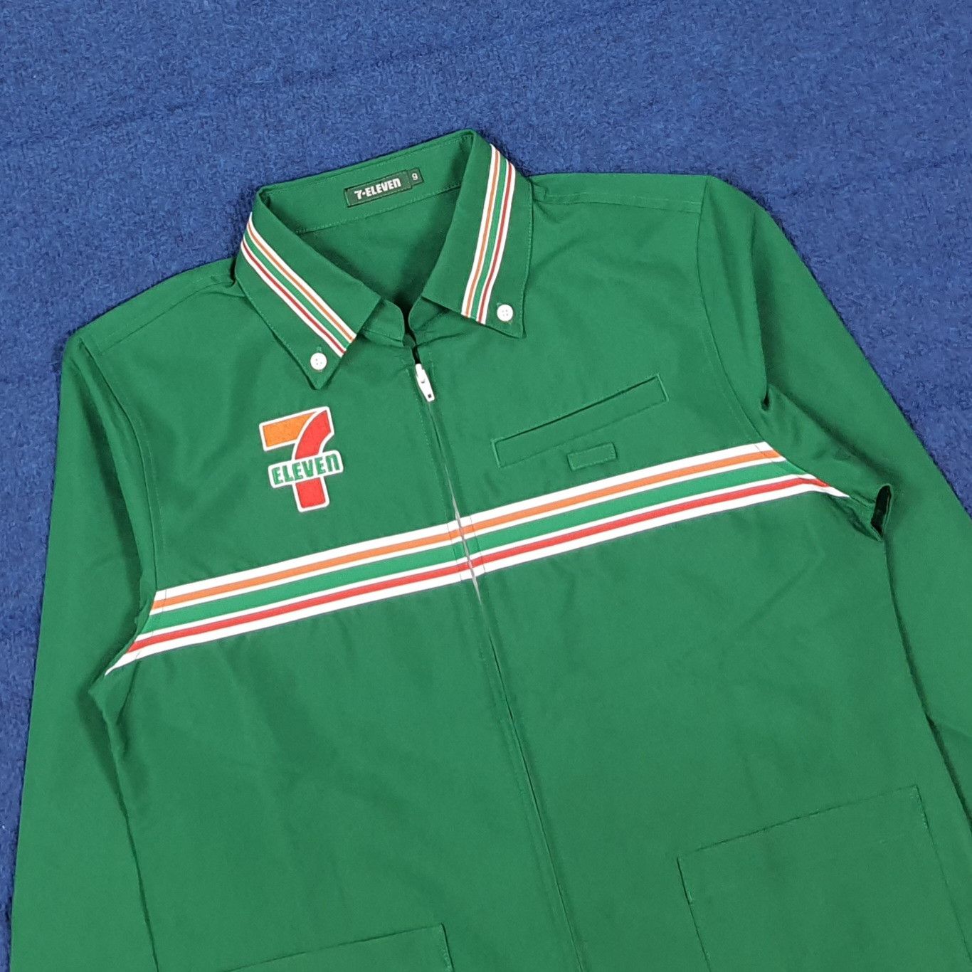 Japanese Brand VINTAGE Japanese 7-Eleven Employee Uniform Work Jacket E1A25 Size S / US 4 / IT 40 - 2 Thumbnail