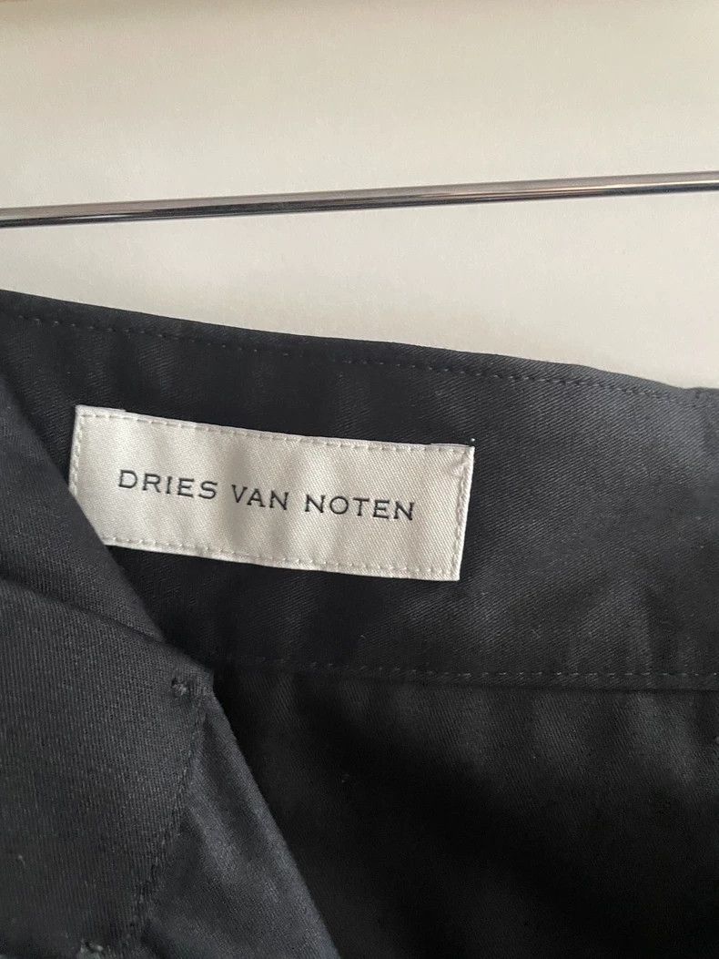 Dries Van Noten DRIES VAN NOTEN size:44 black shorts Size US 30 / EU 46 - 7 Thumbnail