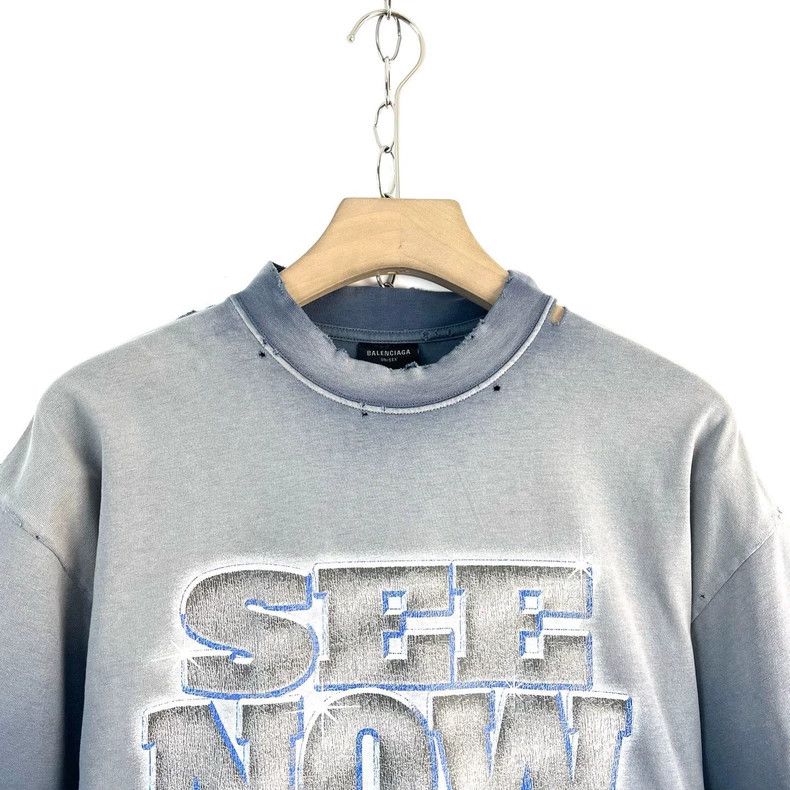 Balenciaga Balenciaga Old Blue Ripped Loose Crew Neck T-Shirt Size US XS / EU 42 / 0 - 5 Thumbnail