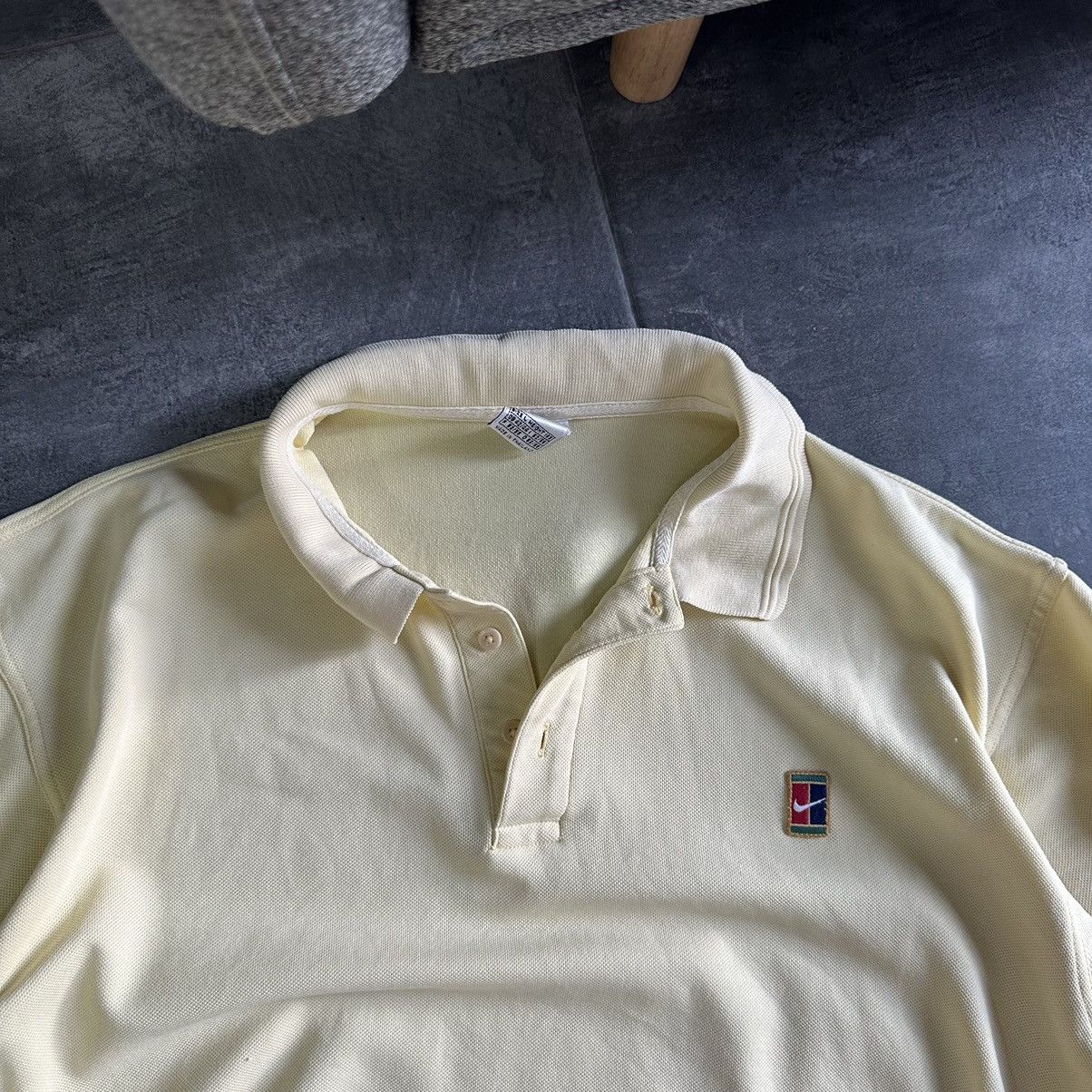 Nike × Vintage Vintage Nike Court Polo Tennis Golf Distressed Y2K 90s Size US L / EU 52-54 / 3 - 8 Thumbnail