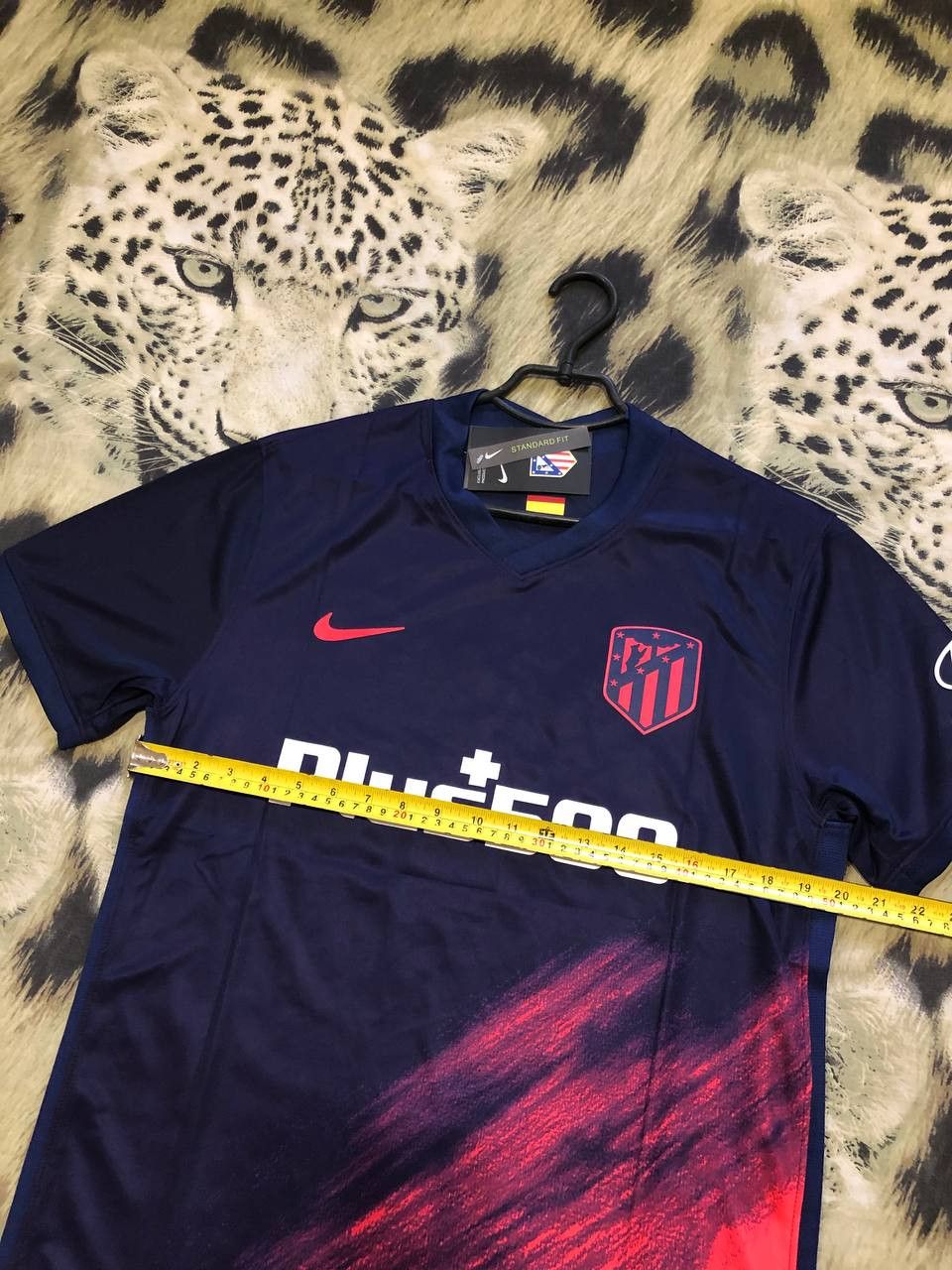 Nike ATLETICO MADRID FOOTBALL SHIRT SOCCER JERSEY NIKE Size US L / EU 52-54 / 3 - 13 Thumbnail