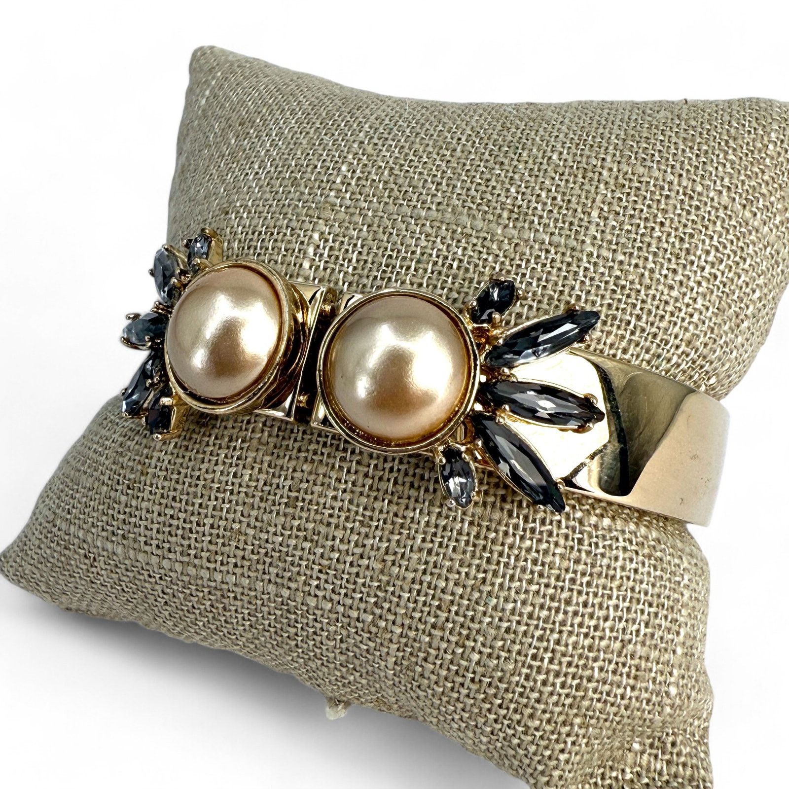 Ann Taylor Ann Taylor Hinge Clamper Bangle Bracelet Rhinestone Size ONE SIZE - 5 Thumbnail