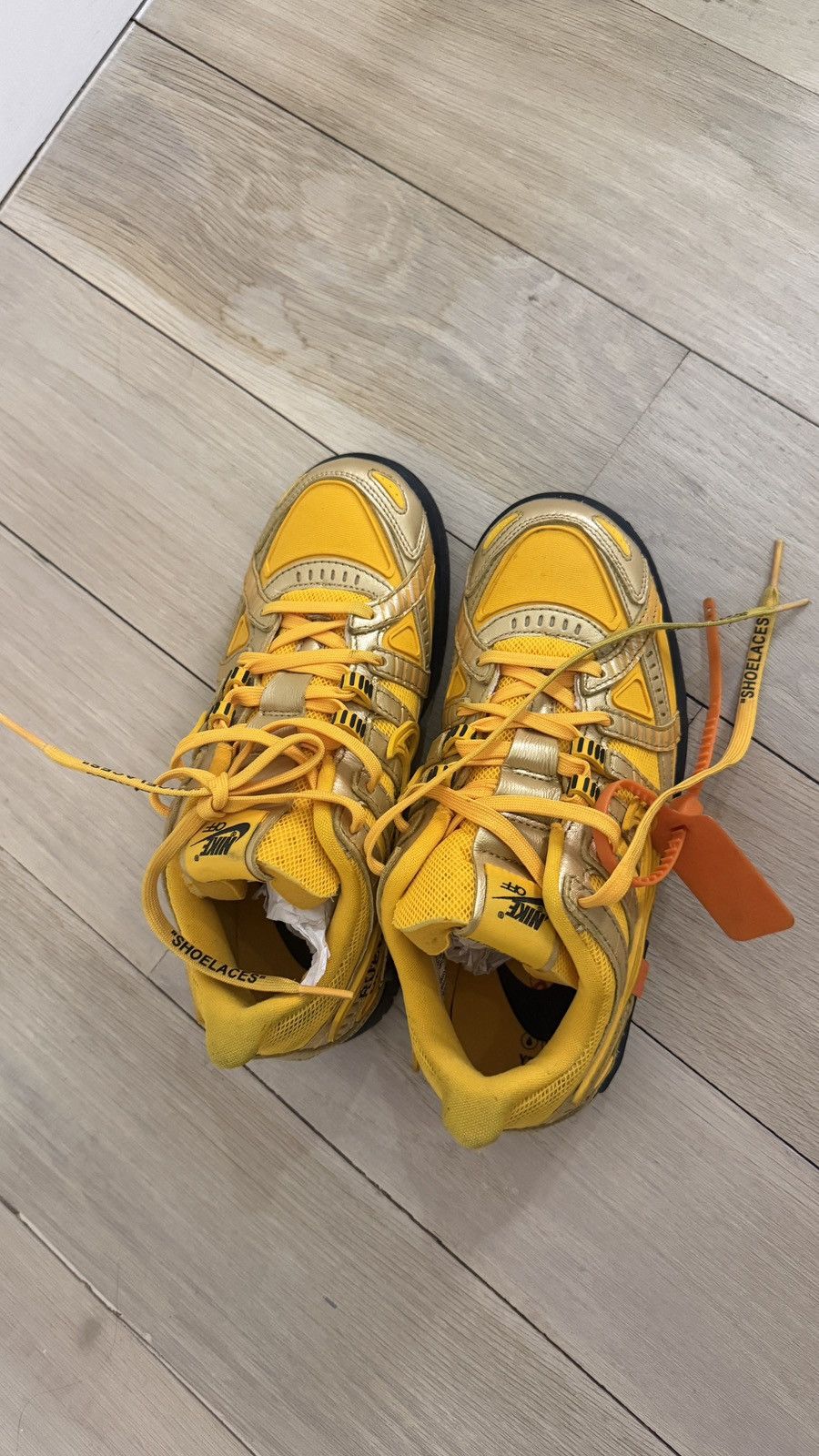Nike × Off-White Off-White x Air Rubber Dunk 'University Gold' Size US 7.5 / IT 37.5 - 5 Thumbnail