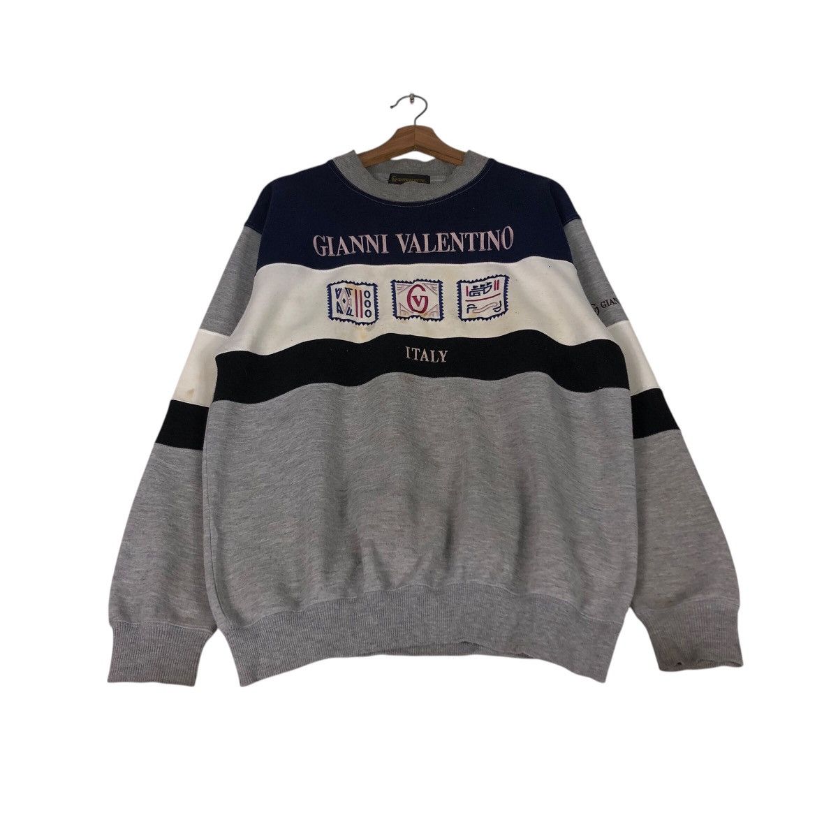 Japanese Brand × Vintage 📌Vintage Sweatshirt Gianni Valentino Italy Big Logo Size US L / EU 52-54 / 3 - 3 Thumbnail
