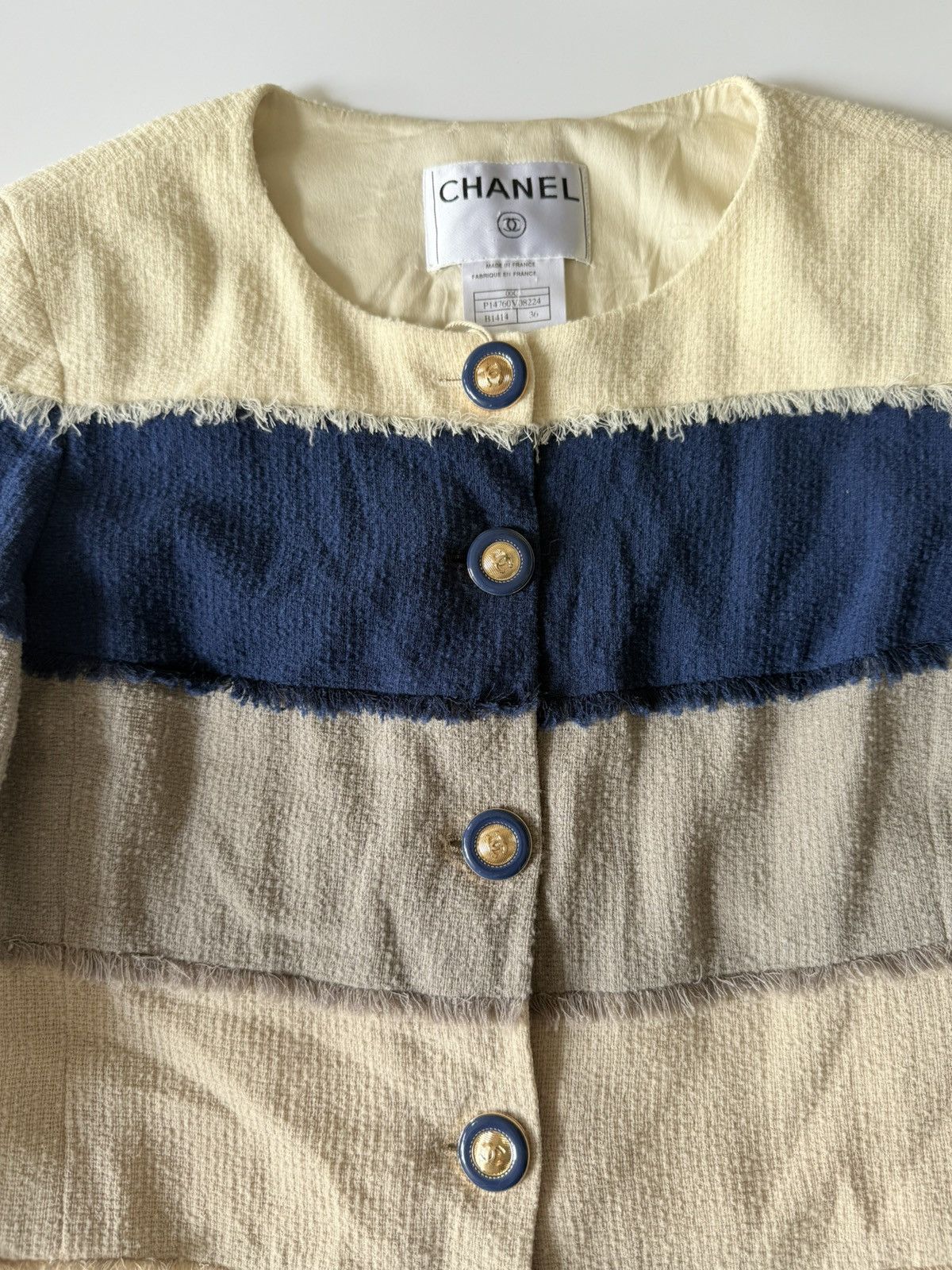 Chanel Vintage Chanel 2000’s Cruise Collection Tweed Jacket Size XS / US 0-2 / IT 36-38 - 7 Thumbnail