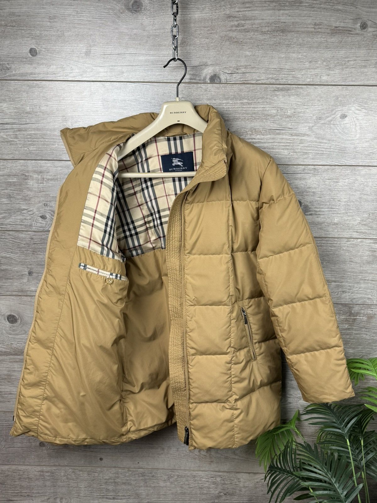 Burberry BURBERRY LONDON PUFFER VINTAGE DOWN JACKET LUXURY SIZE L Size US L / EU 52-54 / 3 - 2 Thumbnail