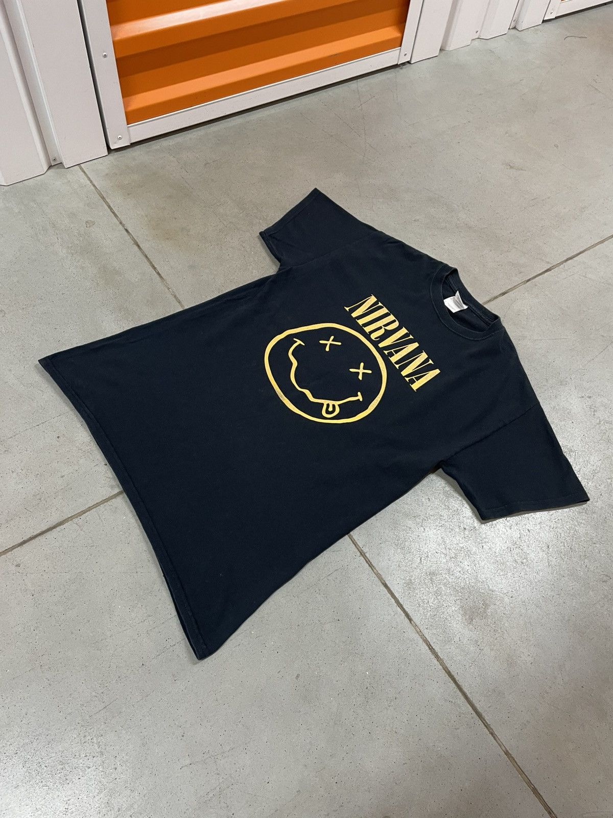 Nirvana 90’s Vintage Nirvana Tee Shirt Size US M / EU 48-50 / 2 - 6 Thumbnail