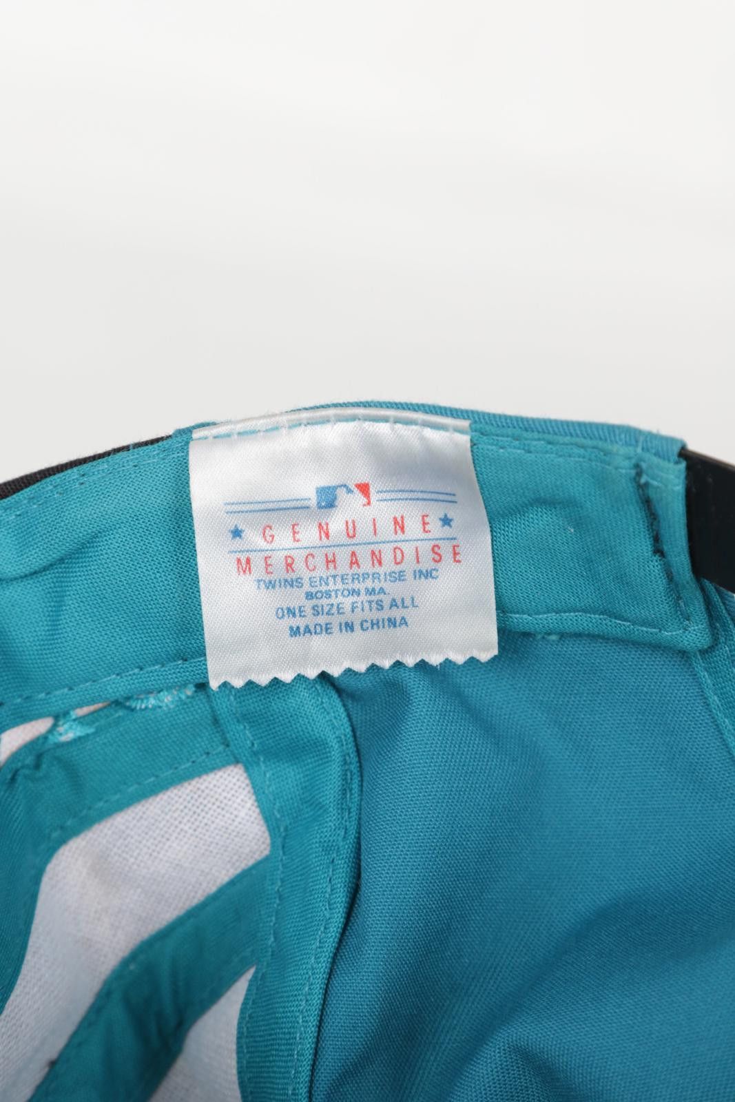 Twins Enterprise Inc. 90's Twins Enterprise Florida Marlins Snap Back Size ONE SIZE - 6 Thumbnail