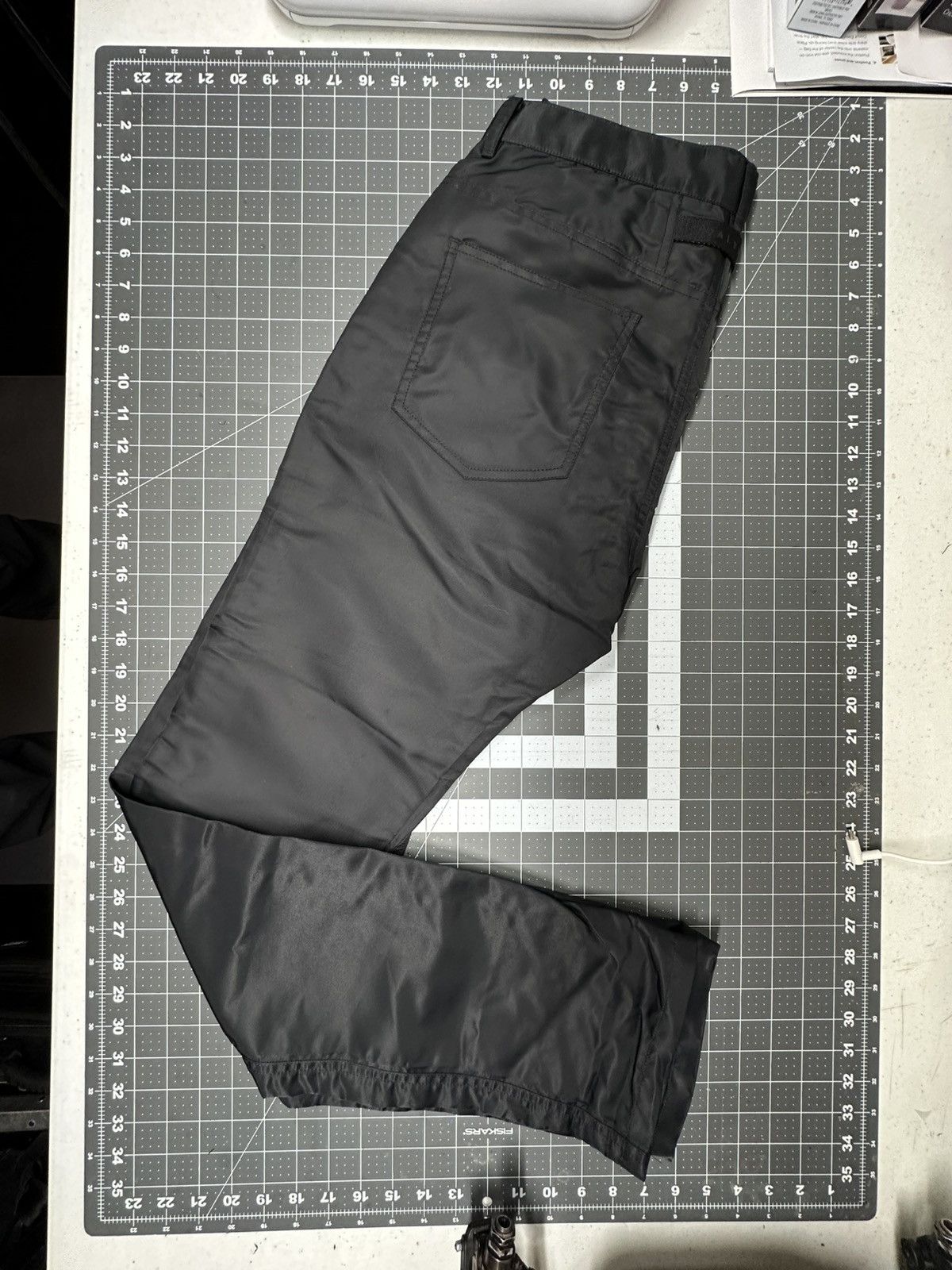 1017 ALYX 9SM 1017 ALYX 9SM Nylon pants Size US 31 - 5 Thumbnail