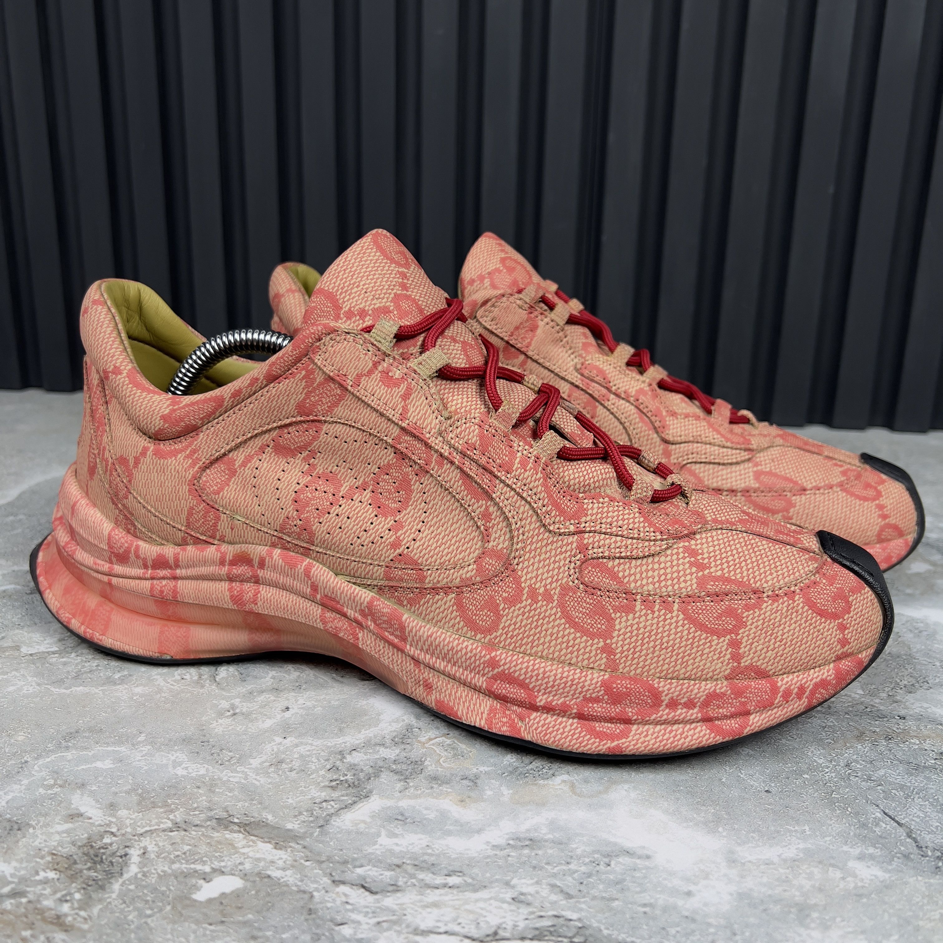 Gucci Gucci Run GG Supreme Monogram Trainers Sneakers Leather Size US 10 / EU 43 - 6 Thumbnail