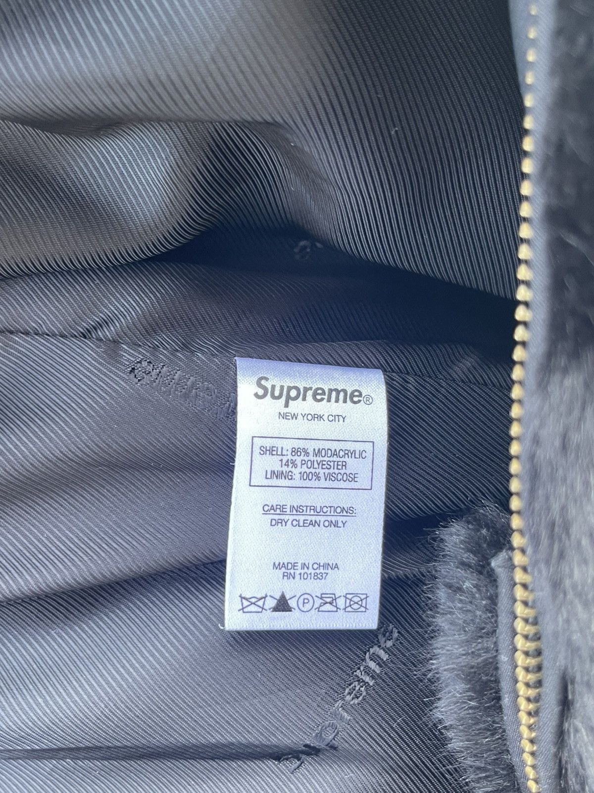Supreme SUPREME FAUX FUR VARSITY JACKET Size US M / EU 48-50 / 2 - 6 Thumbnail