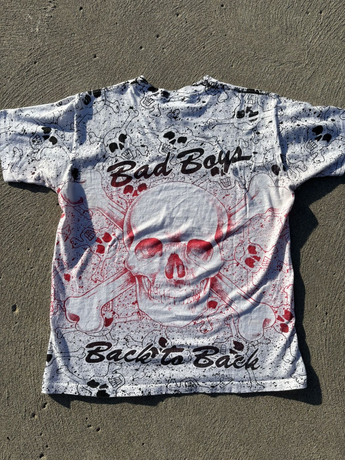 Vintage RARE Vintage 90s Detroit Pistons Bad Boys AOP T Shirt Size US M / EU 48-50 / 2 - 4 Thumbnail