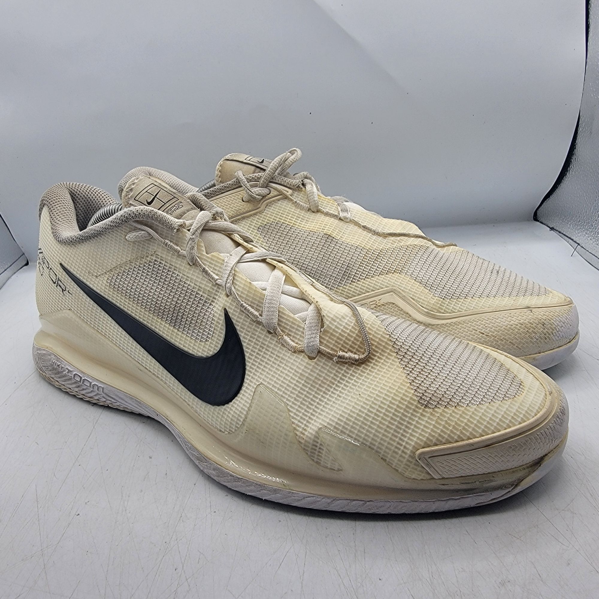 Nike Nike Zoom Vapor Pro Mens 11.5 White Sneaker Shoes Casual Gym Size US 11.5 / EU 44-45 - 1 Thumbnail