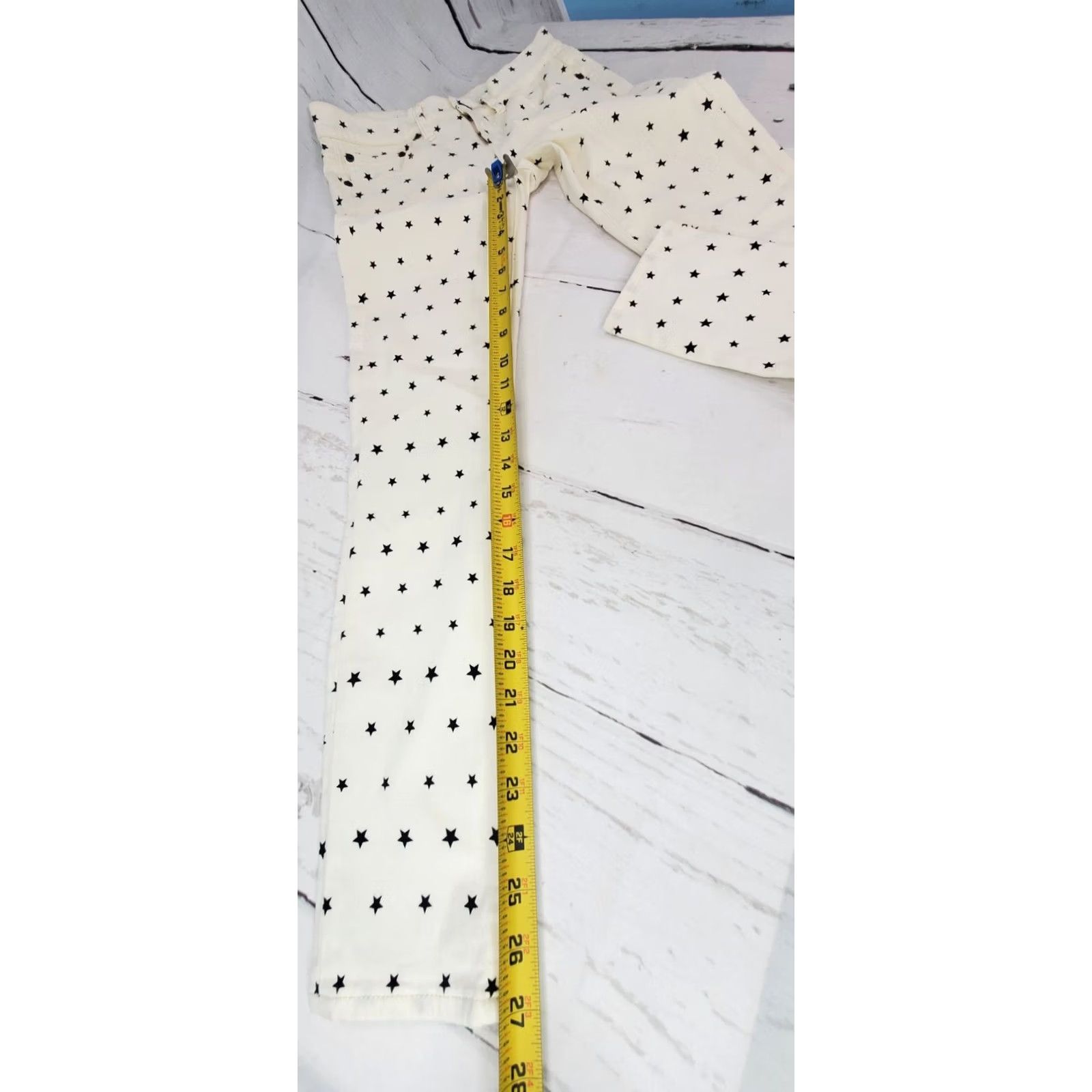 J.Crew J.CREW Toothpick Skinny Jean Women 24 White Star Print Mid Rise Stretch EUC - Regular - 26x27 - 4th Of July Theme - Stars - Denim - Cotton Blend Size 26" / US 2 / IT 38 - 3 Thumbnail