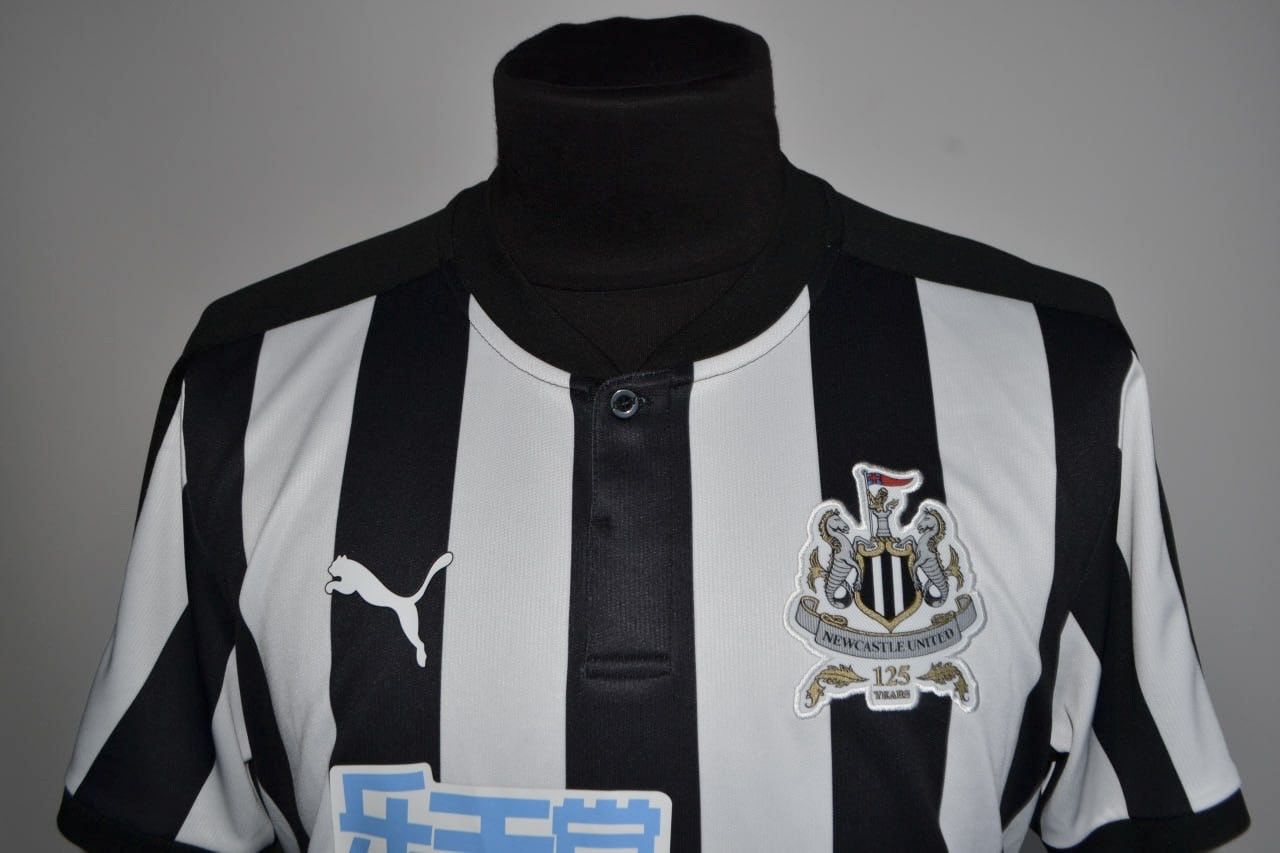 Puma Puma Newcastle United Home football shirt Jersey Size XL Size US XL / EU 56 / 4 - 2 Thumbnail