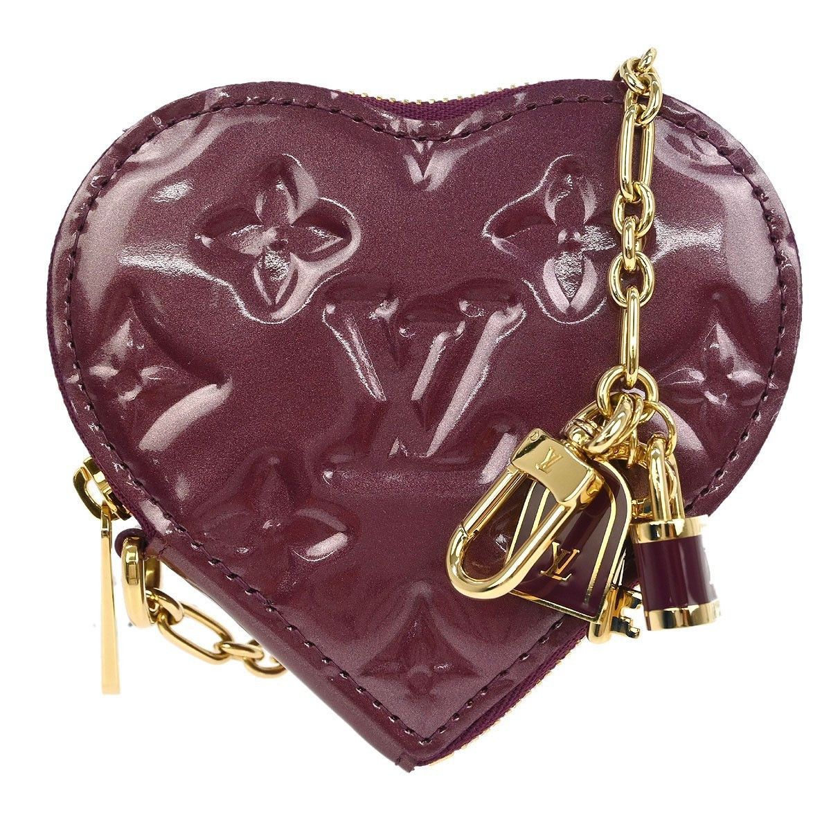 Louis Vuitton Louis Vuitton Heart Coin Purse Monogram Vernis Size ONE SIZE - 1 Thumbnail