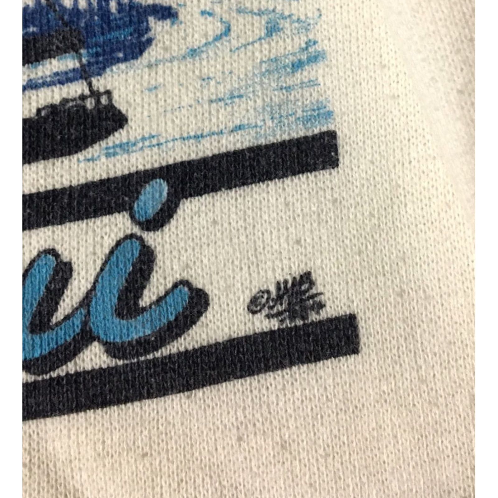 Tultex VINTAGE Maui Hawaii Spellout Sweatshirt S Mens White 80s Surf USA University Tultex TM USA Surf North Shore 80s 90s Retro Grunge Beach Fashion Size US S / EU 44-46 / 1 - 4 Thumbnail