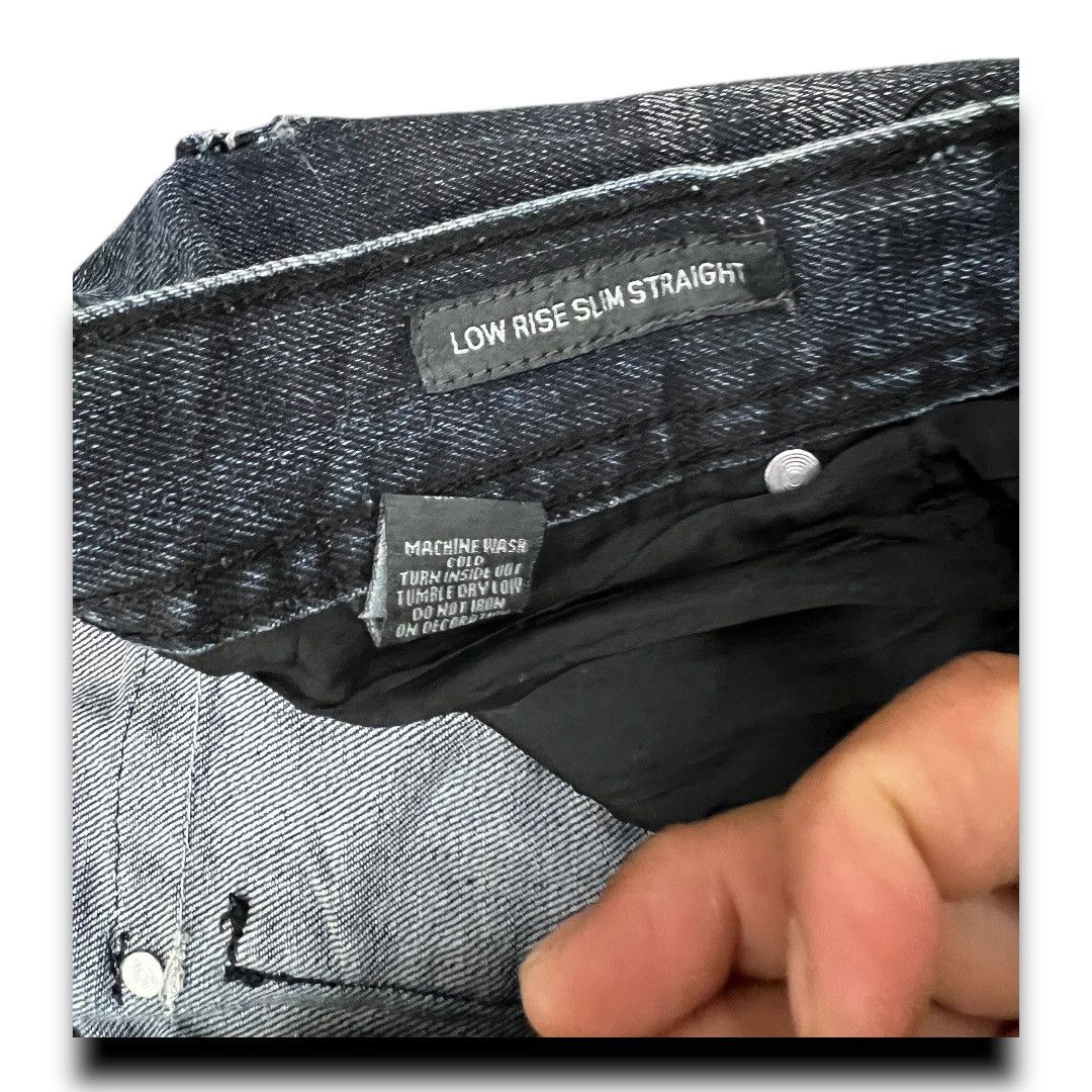 Designer BLACK JAPANESE BRAND DISTRESSED DISIGN DENIM JEANS Size US 34 / EU 50 - 9 Thumbnail