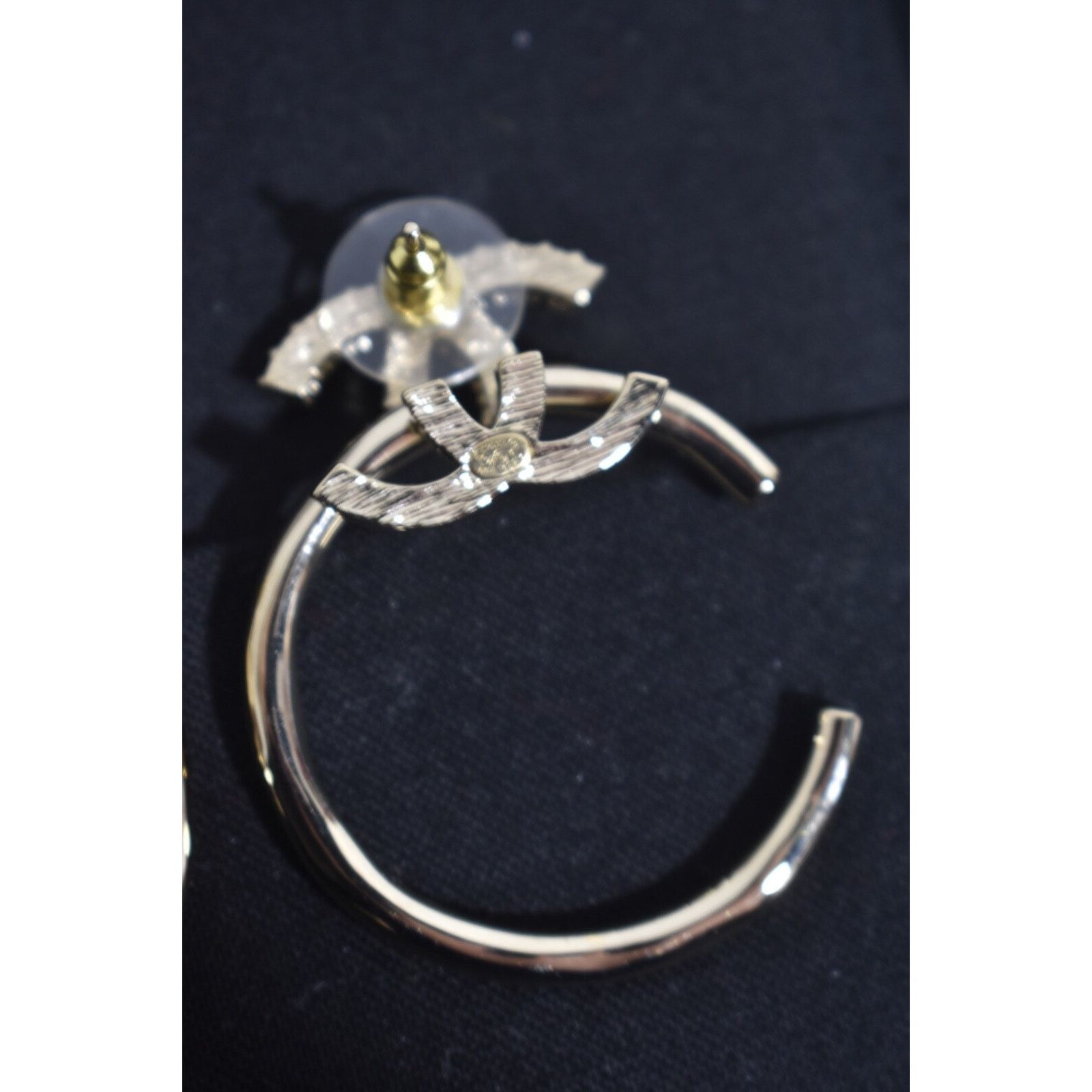 Chanel Chanel Gold Crystal Interlocking Stud Classic Hoop Earring Size ONE SIZE - 10 Thumbnail
