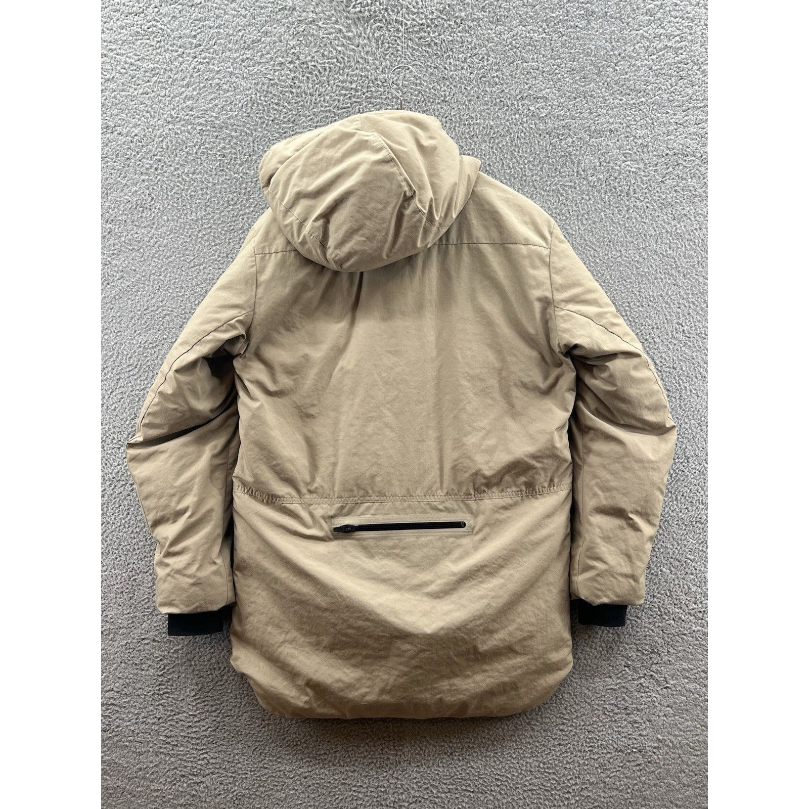 Snow Peak Snow Peak Pullover Down Tan Jacket Size M Japan S USA Size US M / EU 48-50 / 2 - 2 Thumbnail