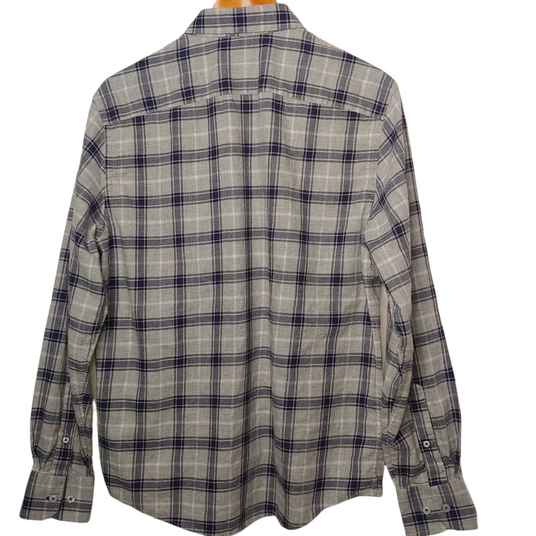 UNTUCKit UNTUCKit Slim Fit Button-Down Shirt Large Plaid Gray Long Sleeve Mens Size US L / EU 52-54 / 3 - 3 Thumbnail