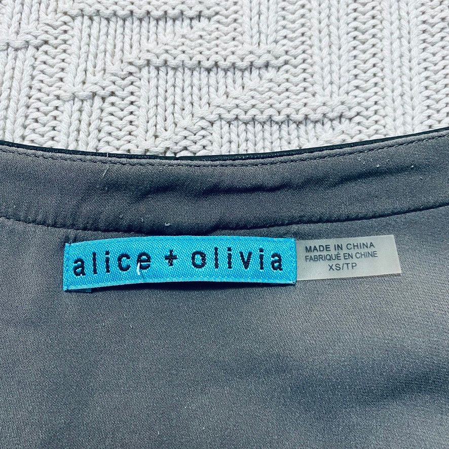 Alice + Olivia Alice + Olivia gray sheer button down Size XS / US 0-2 / IT 36-38 - 3 Thumbnail