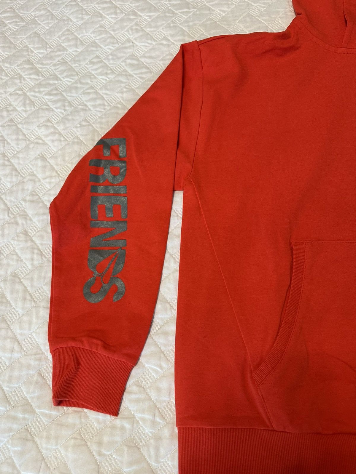 Paper Planes Paper planes hoodie size small Size US S / EU 44-46 / 1 - 3 Thumbnail