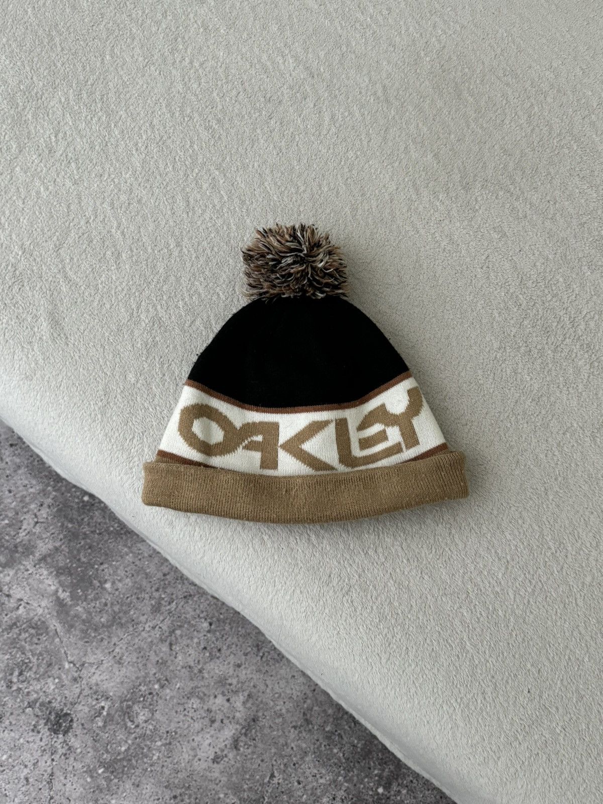 Oakley Vintage Oakley big logo Y2K hat Size ONE SIZE - 7 Thumbnail