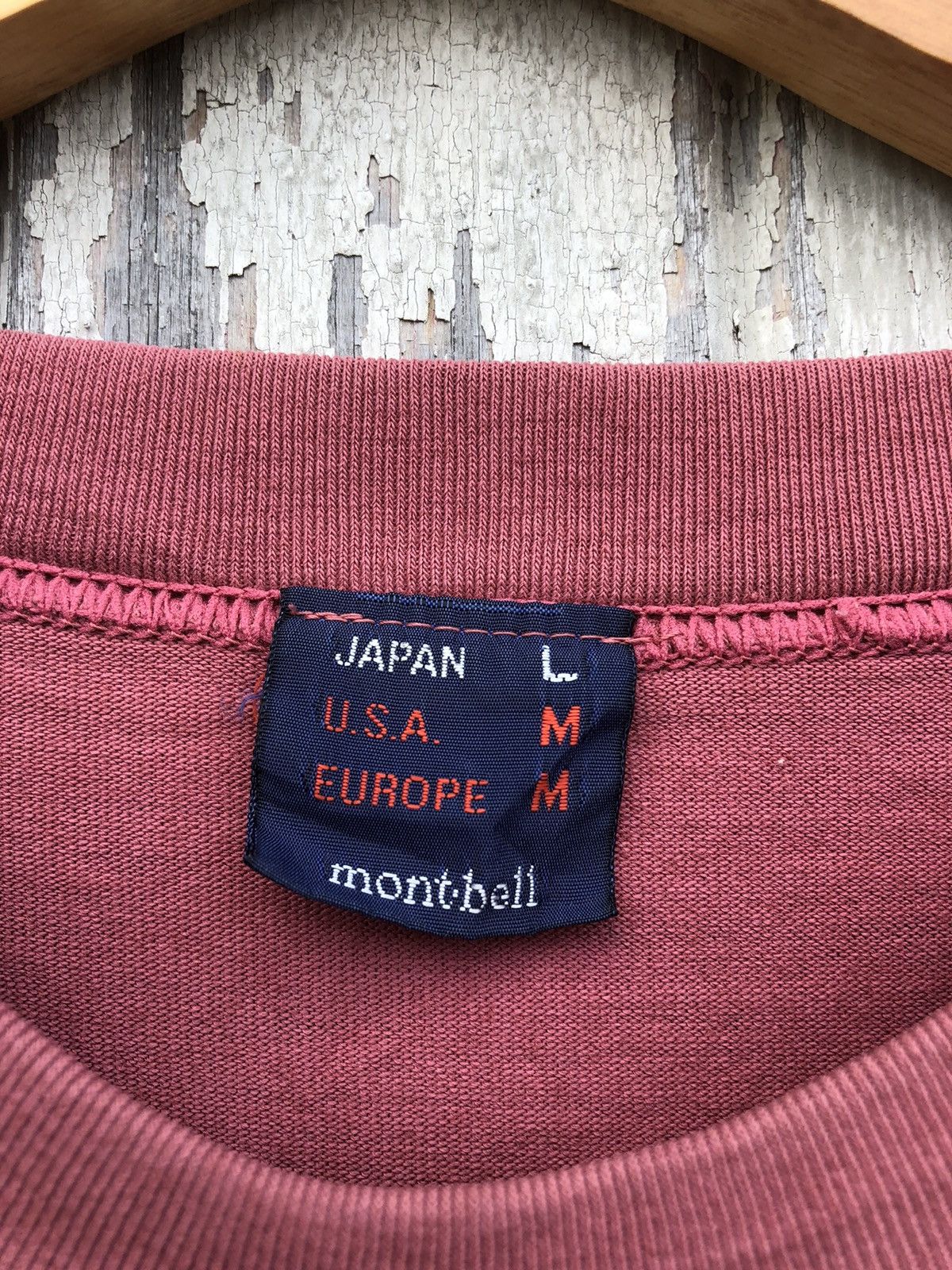 Japanese Brand × Montbell × Vintage Vintage Sunfaded 90s Mont~bell Tshirt Size US L / EU 52-54 / 3 - 13 Thumbnail