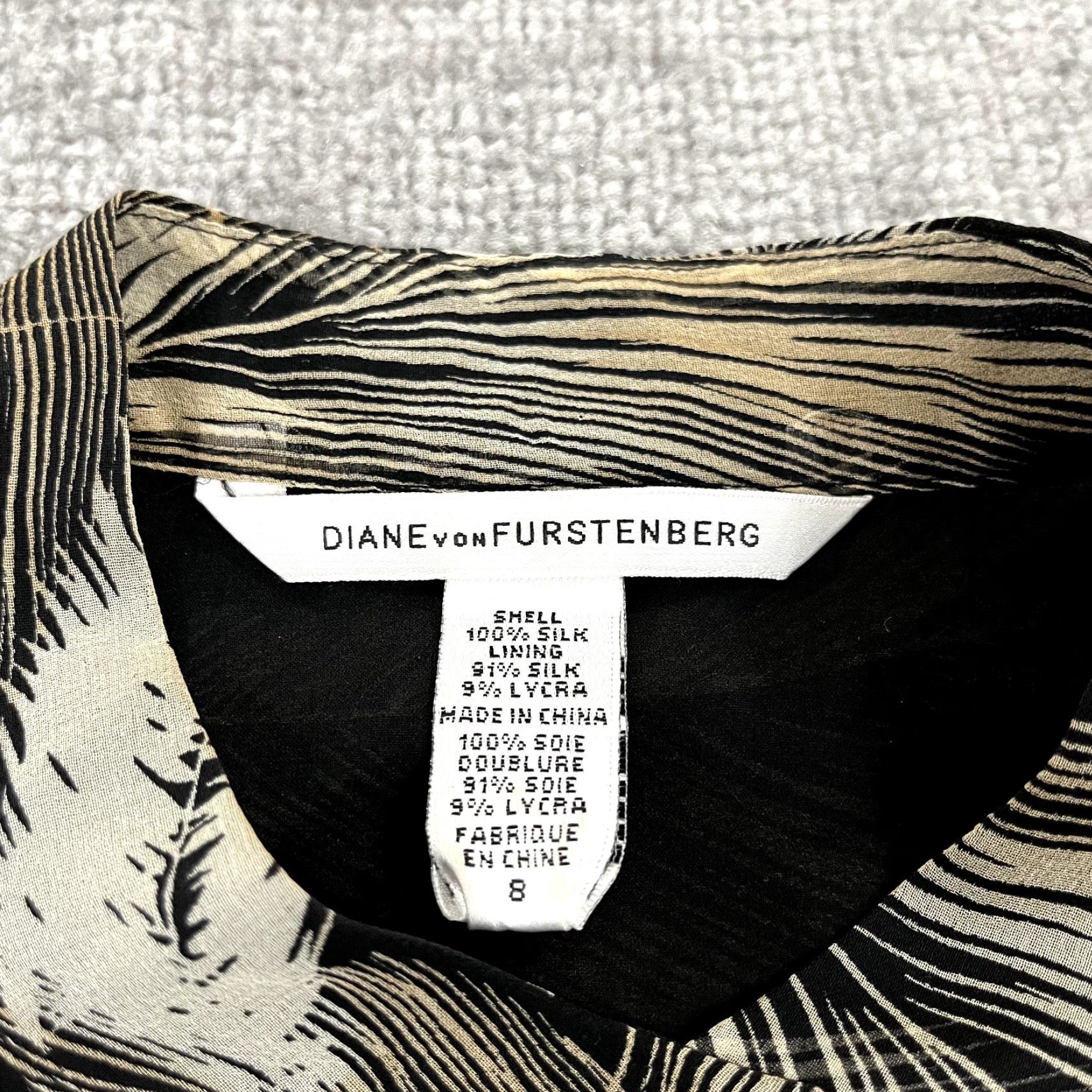 Diane von Furstenberg DIANE VON FURSTENBERG Top Womens Size 8 Black Brown Floral Silk Sheer Button Up Size M / US 6-8 / IT 42-44 - 2 Thumbnail