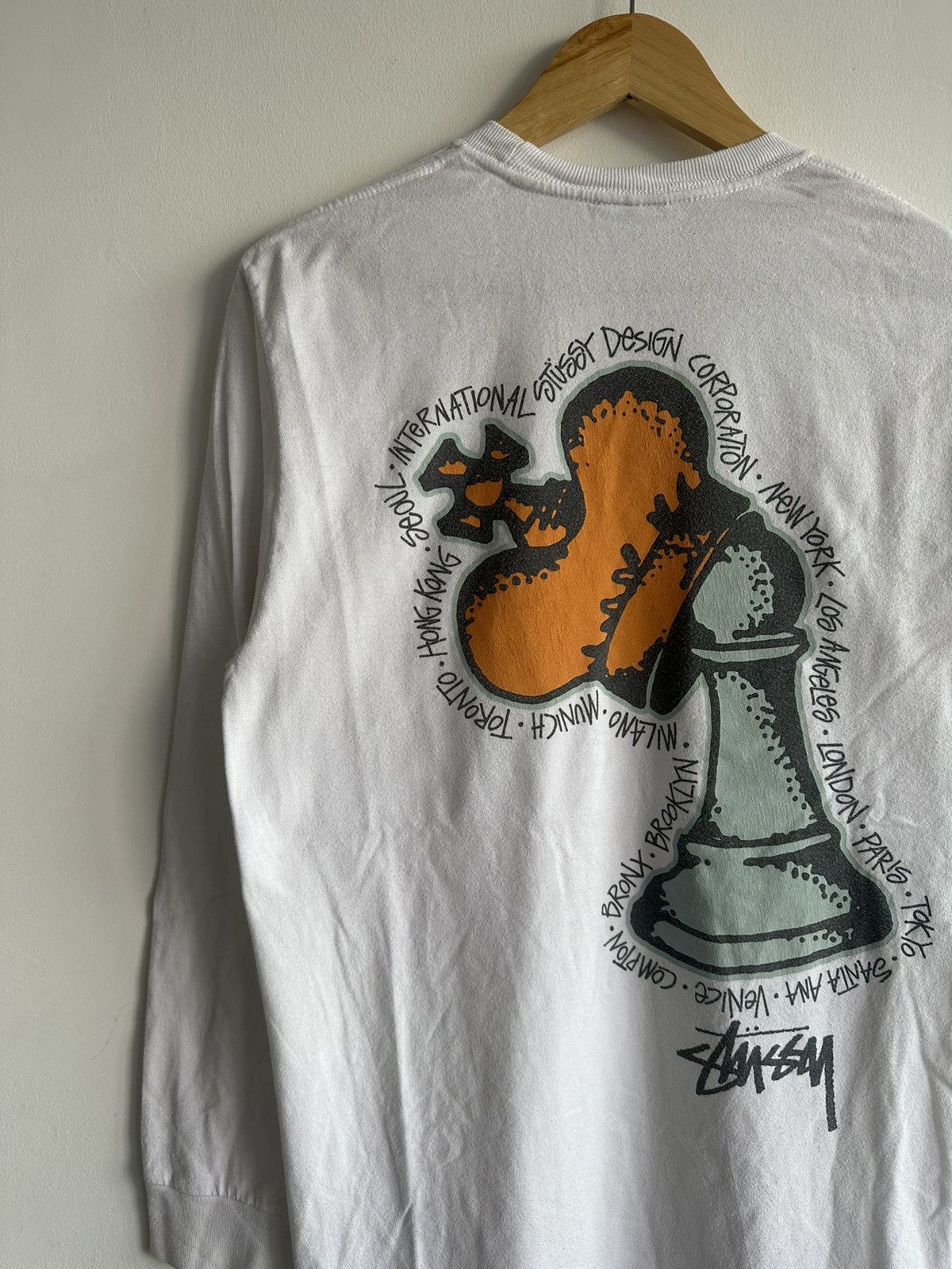 Stussy × Vintage Vintage Stussy Chess King Worldwide Streetwear RARE Tshirt Size US M / EU 48-50 / 2 - 3 Thumbnail