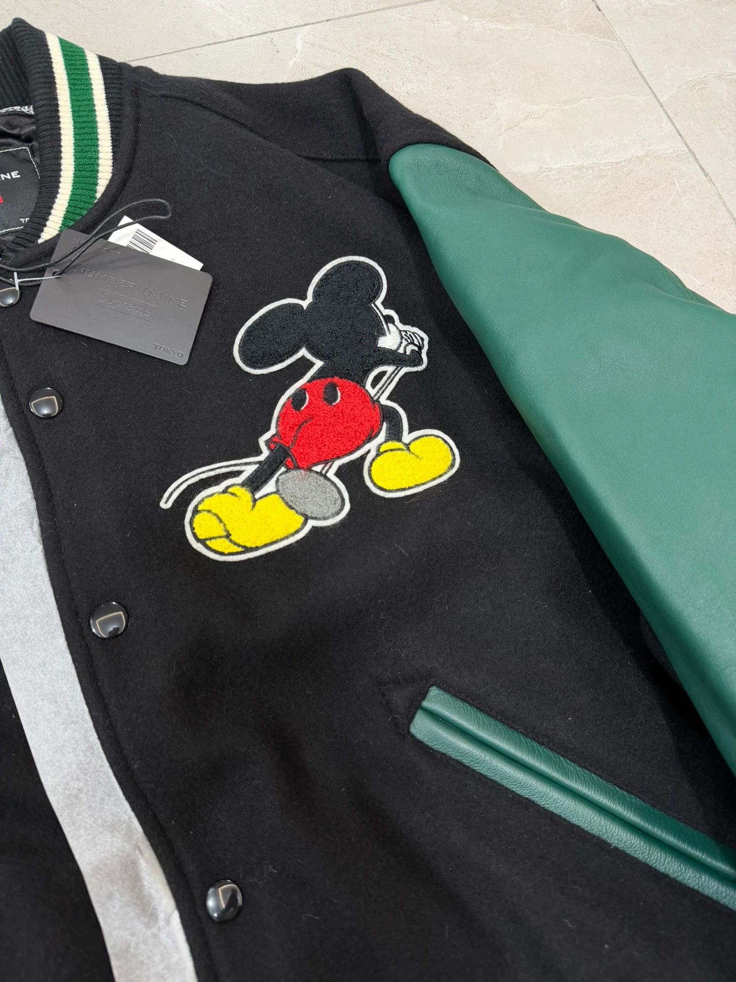 Number (N)ine × Supreme Supreme x NUMBER(N)INE x Mickey Mouse WEEK8 Varsity Jacket Size US M / EU 48-50 / 2 - 4 Thumbnail