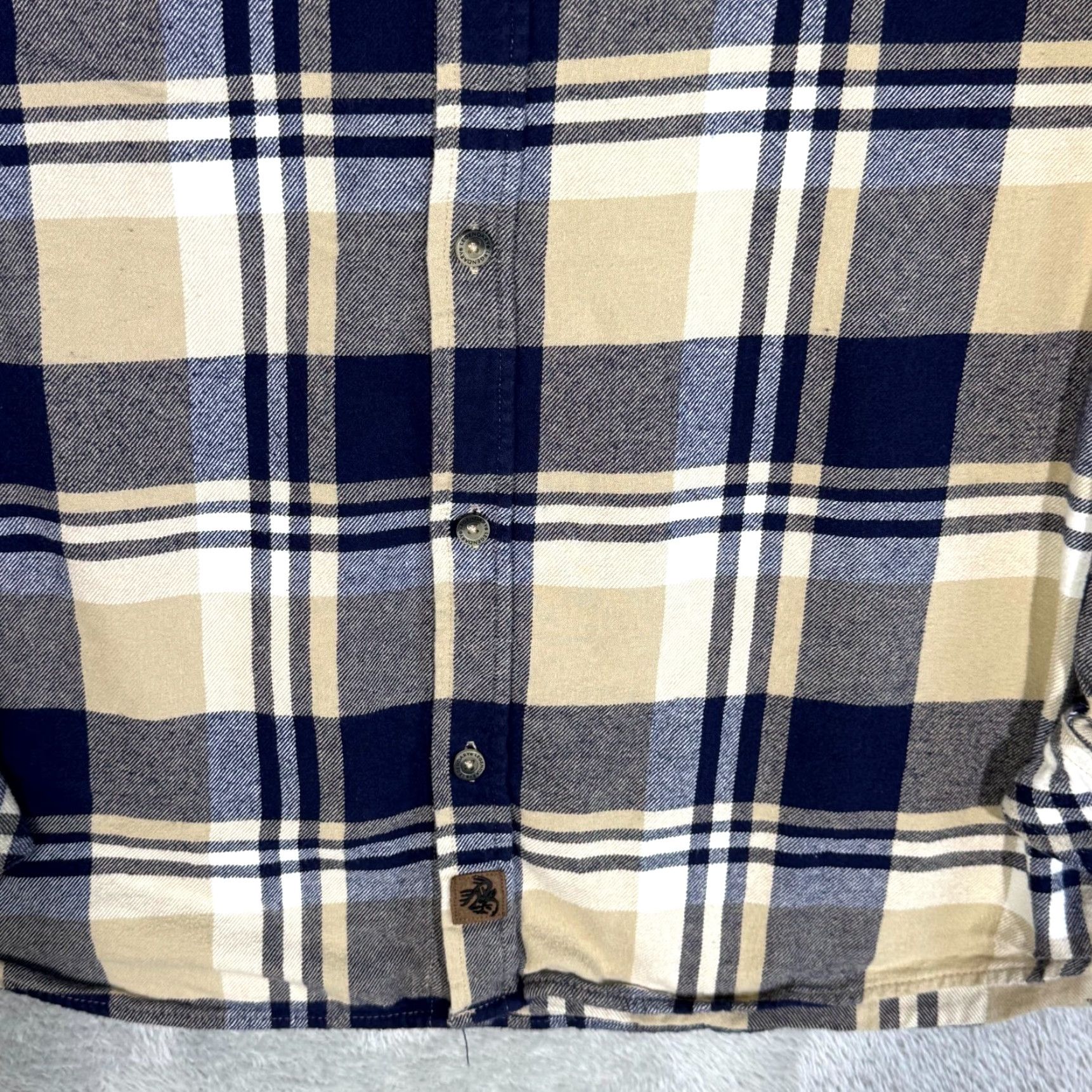 Vintage Legendary Whitetails Buck Camp Button-Up Shirt Mens 2XL Navy Tan Plaid Cotton Flannel Long Sleeve Casual Workwear Size US XXL / EU 58 / 5 - 6 Thumbnail