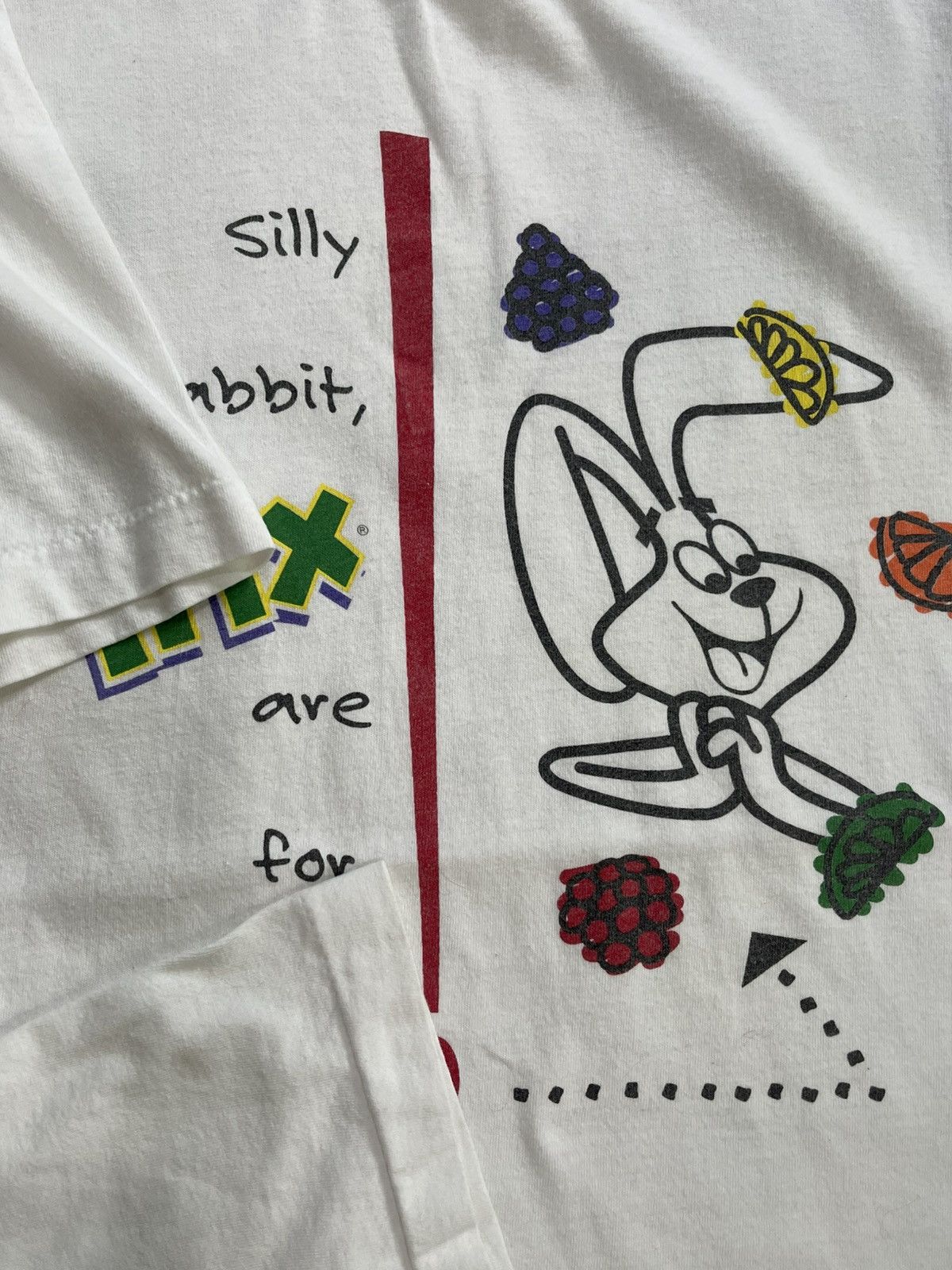 Vintage Vintage 80’s Trix T-shirt Size US L / EU 52-54 / 3 - 4 Thumbnail