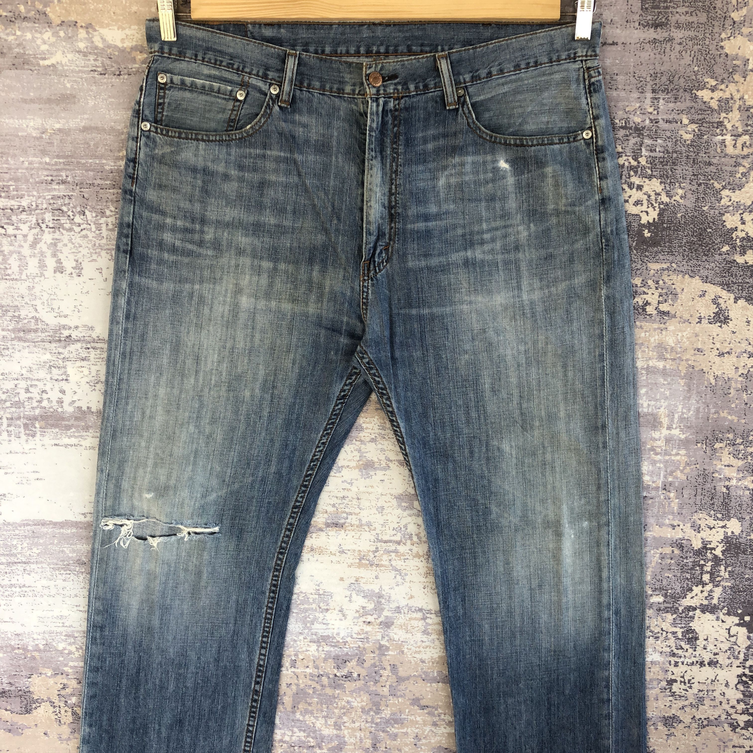 Levi's Vintage Distressed Levis 505 Jeans Light Wash Faded Denim Size US 38 / EU 54 - 3 Thumbnail