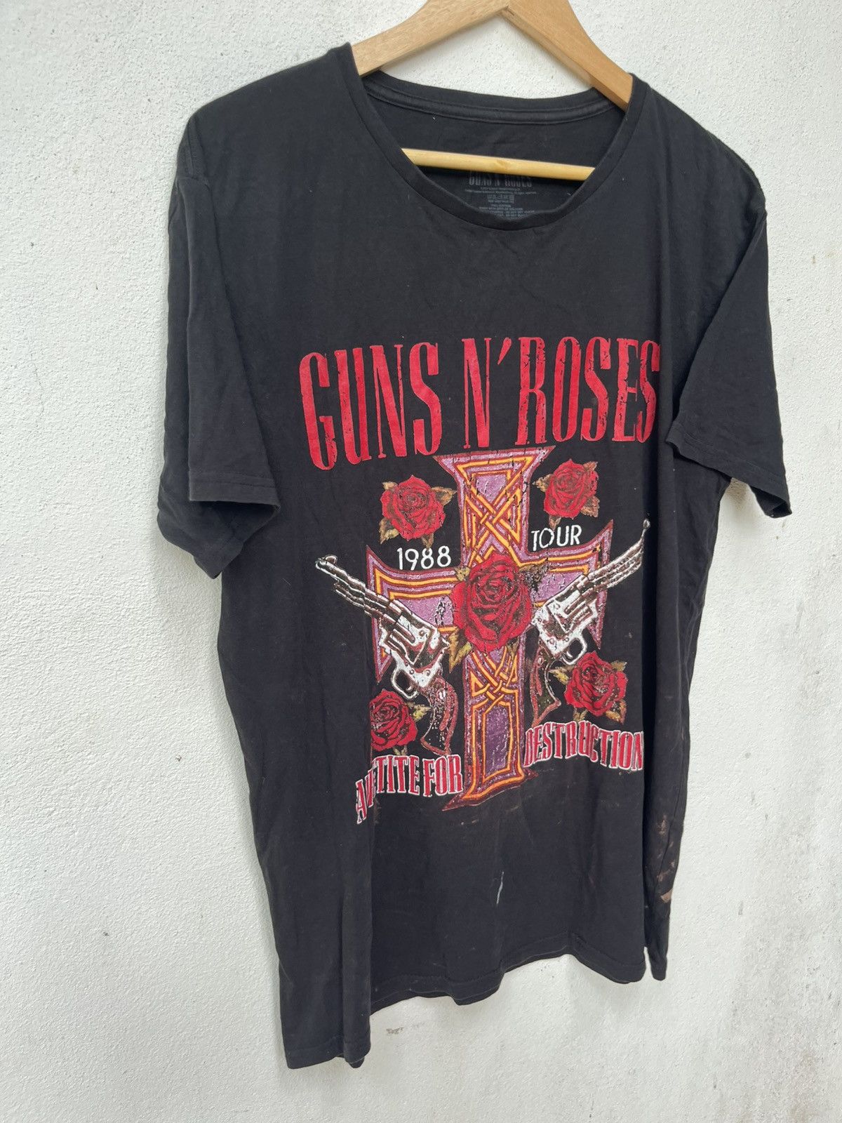 Band Tees 💥Guns N Roses 1988 Repro Tour Tee Size US M / EU 48-50 / 2 - 2 Thumbnail