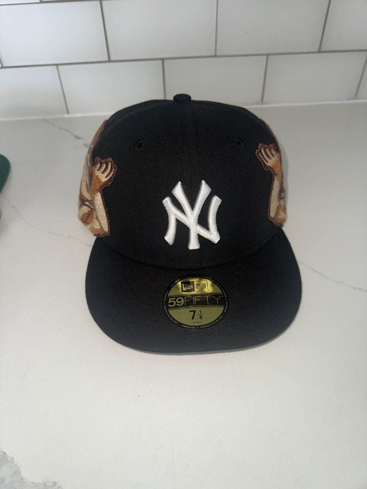 Jon Stan NYC 7 1/8 Size ONE SIZE - 1 Thumbnail