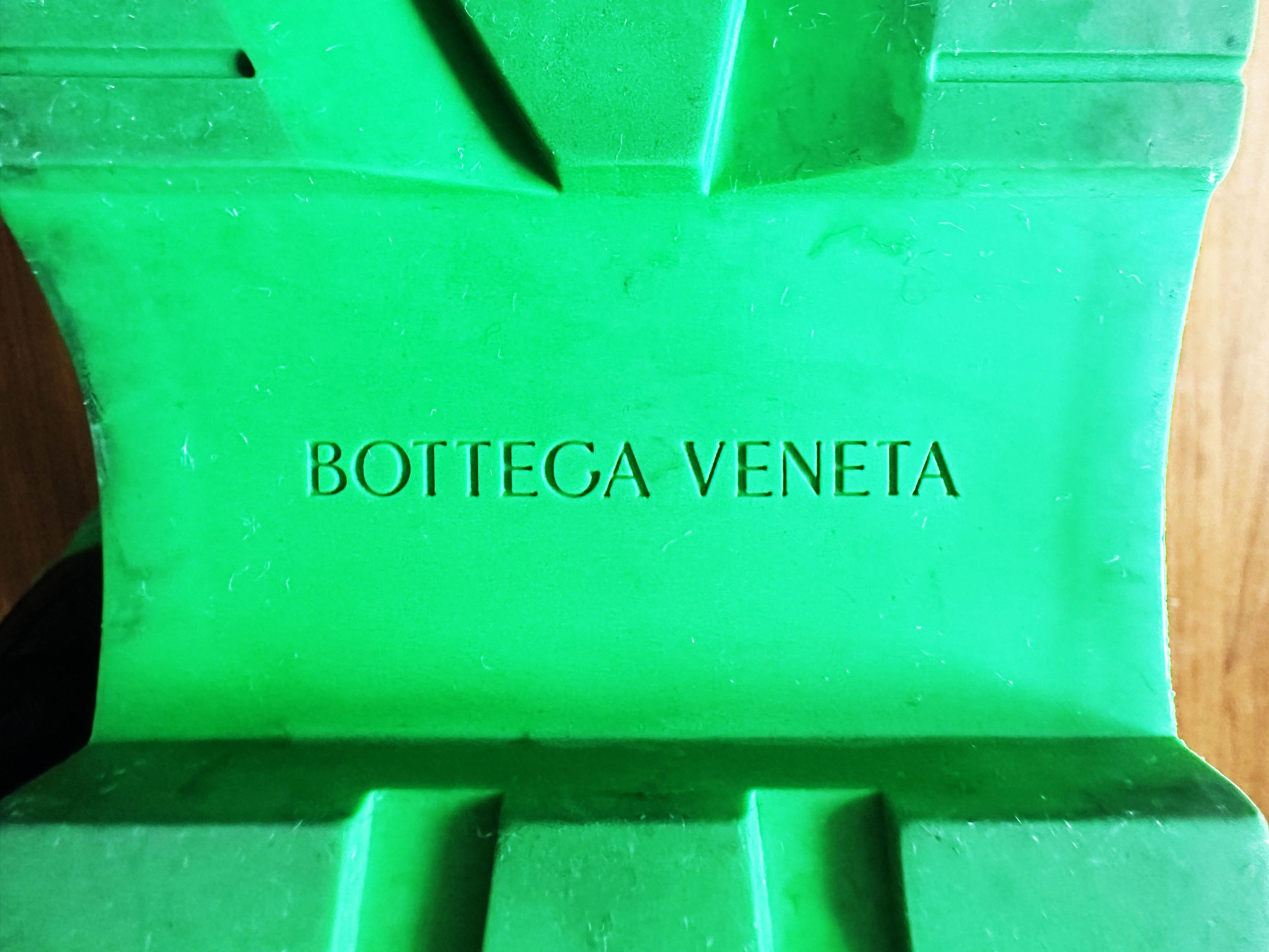 Bottega Veneta IT 38.5 Bottega Veneta Tire Chelsea Boot Green US 8. Unisex Size US 8 / EU 41 - 4 Thumbnail