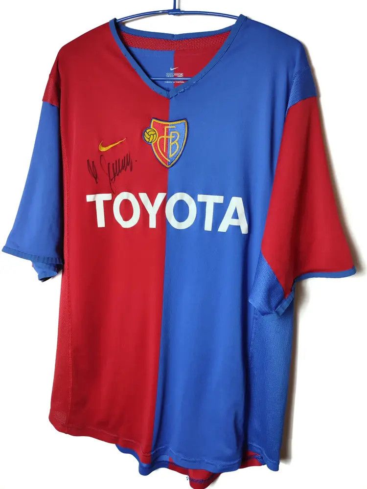 Nike Vintage Nike FC Basel 02/03 Home shirt toyota jersey Size US XL / EU 56 / 4 - 1 Thumbnail