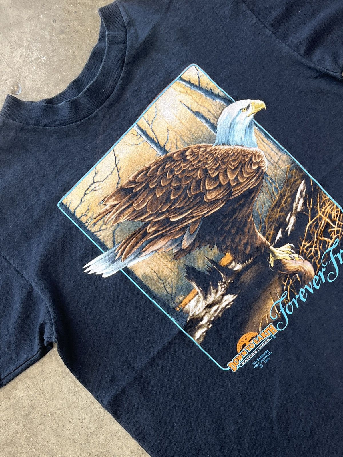 Vintage Vintage 1991 Forever Free Eagle Nature Tee Singe Stitch Large Size US L / EU 52-54 / 3 - 1 Thumbnail