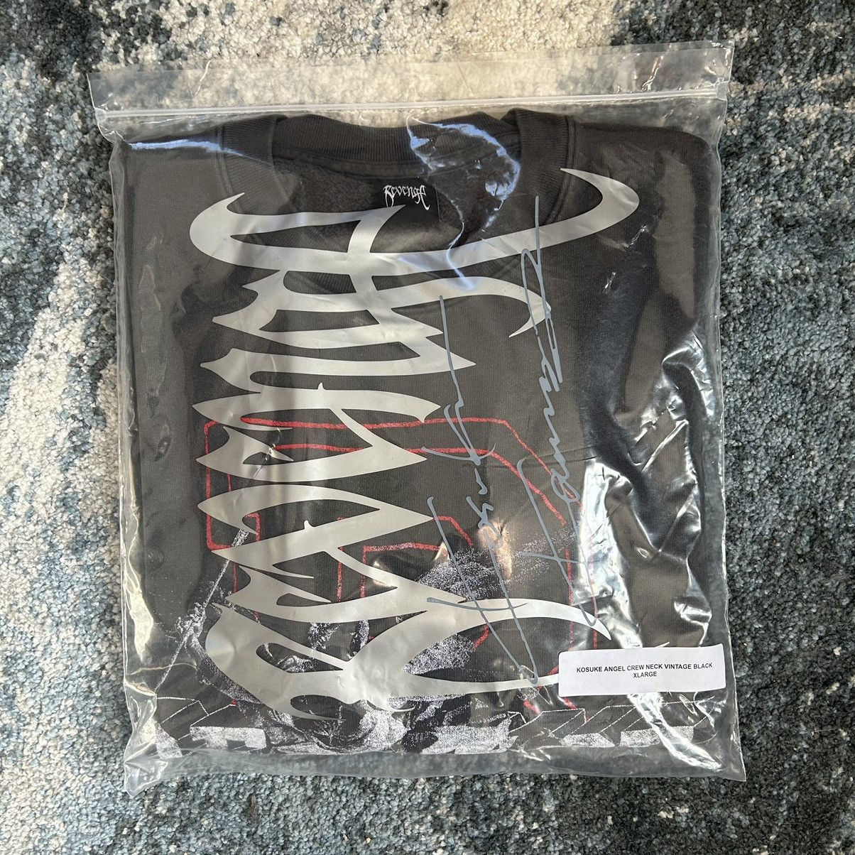 Revenge KOSUKE KAWAMURA FADED ViNTAGE BLACK R-LOGO ANGEL CREWNECK Size US XL / EU 56 / 4 - 11 Thumbnail
