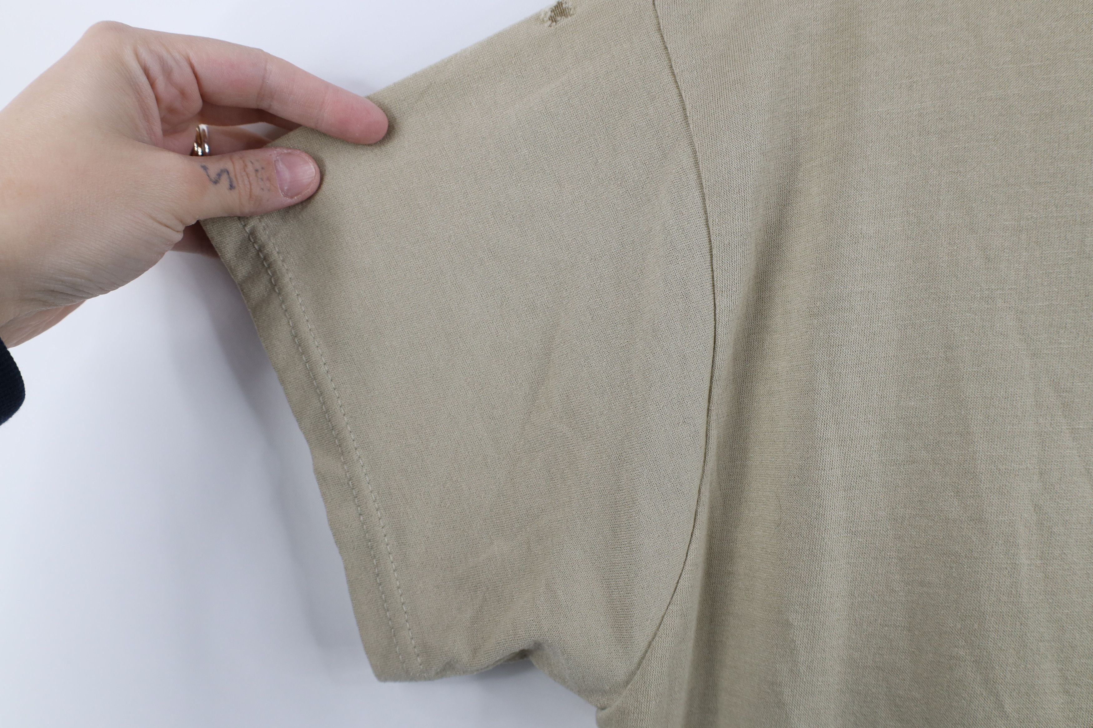 Vintage Vintage 90s Y2K Streetwear Blank Knit T-Shirt Beige USA Size US M / EU 48-50 / 2 - 6 Thumbnail