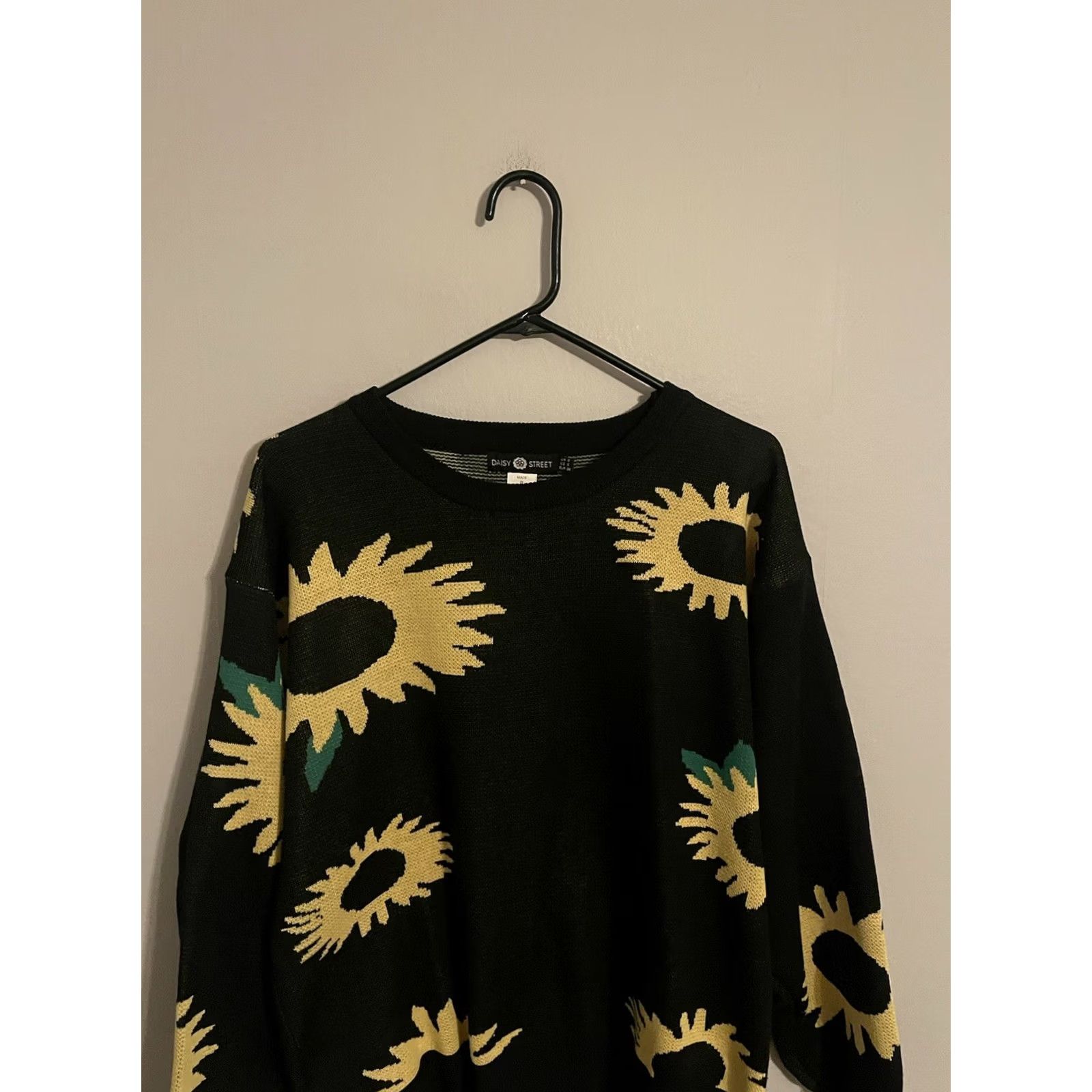 Vintage Daisy Street Asos Black Sunflowers Pullover Oversized Sweater Women's S Small Floral Daisy Street Shirt? Size S / US 4 / IT 40 - 2 Thumbnail